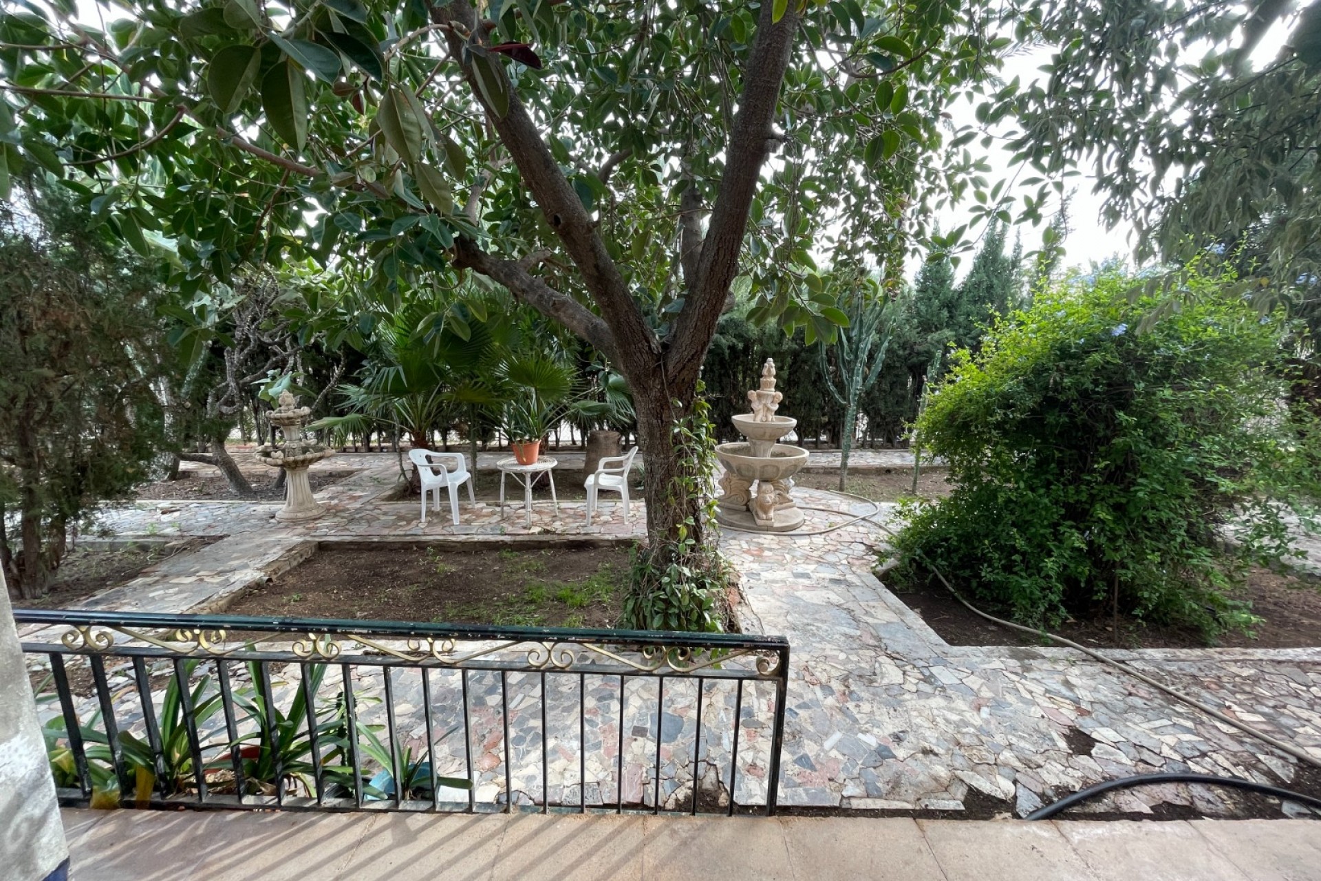 Herverkoop - Villa -
Elche