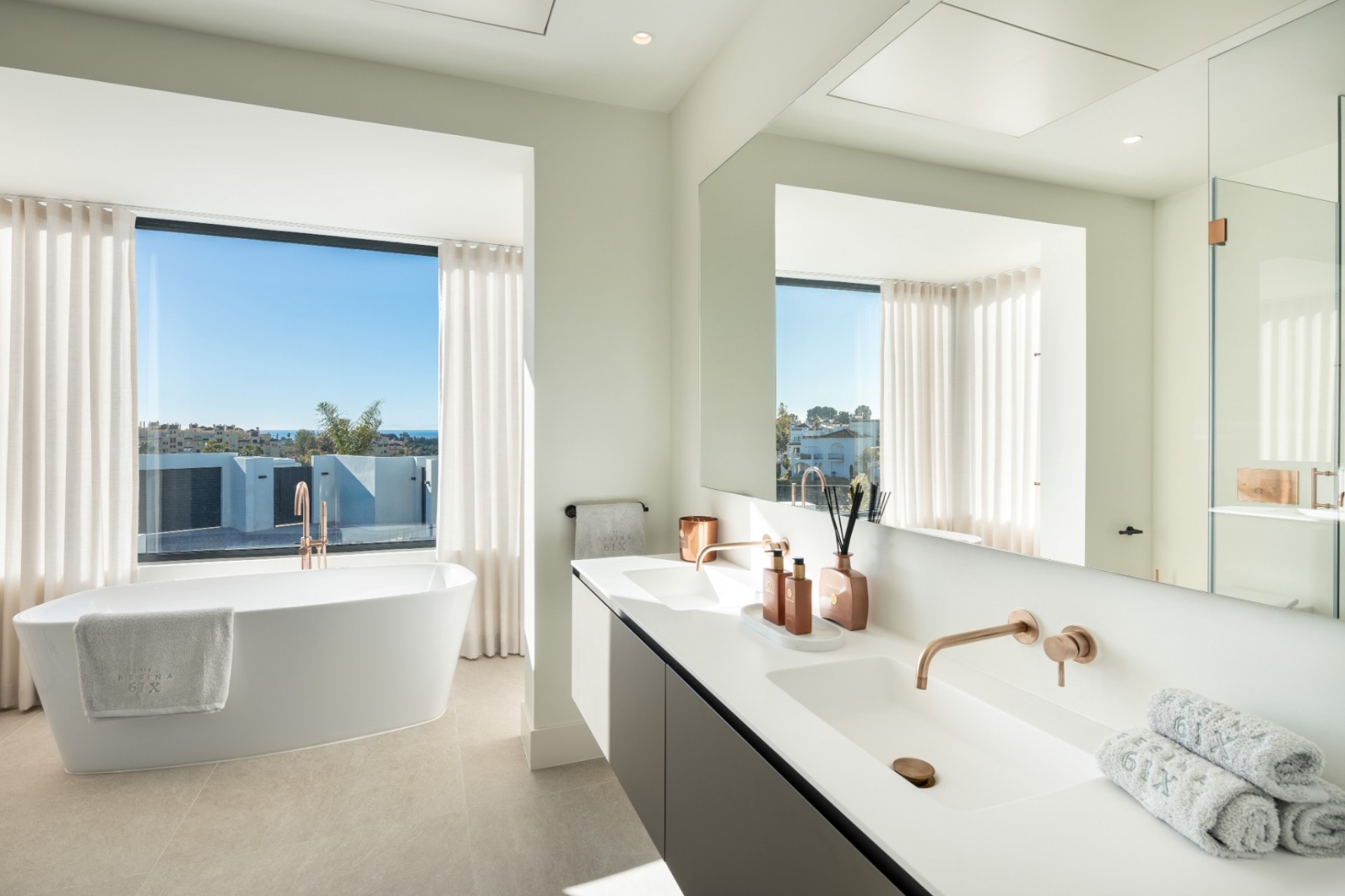 Herverkoop - Villa -
Estepona - Selwo
