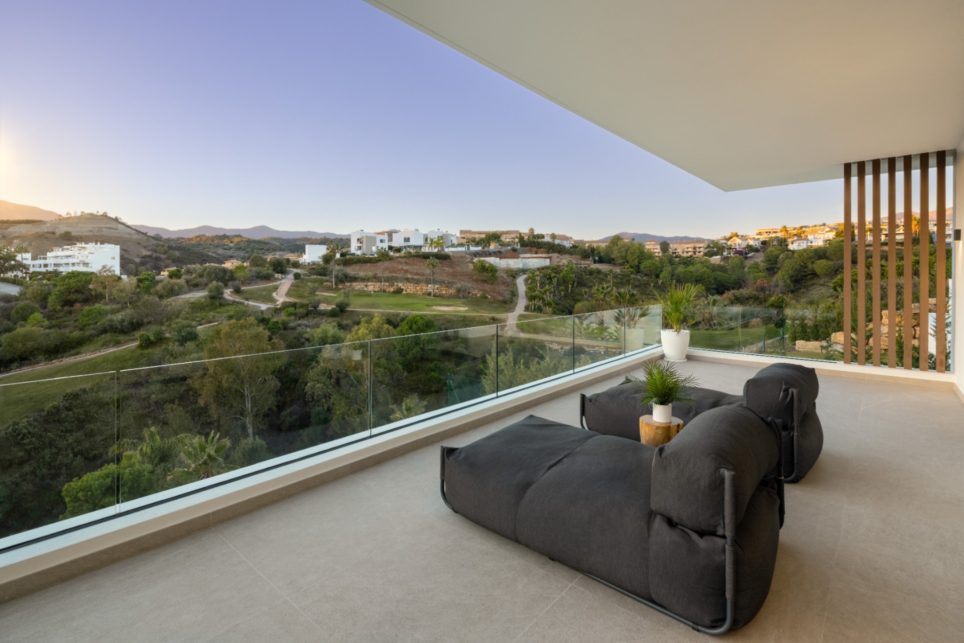 Herverkoop - Villa -
Estepona - Selwo