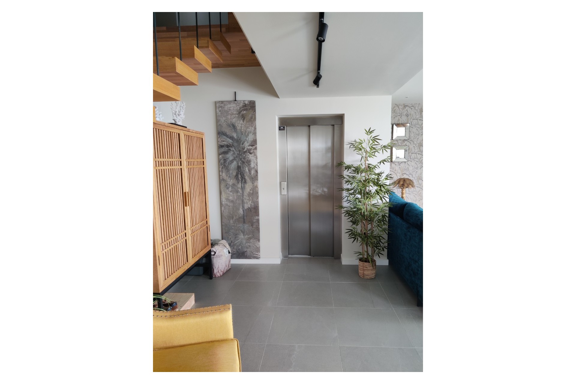 Herverkoop - Villa -
Finestrat