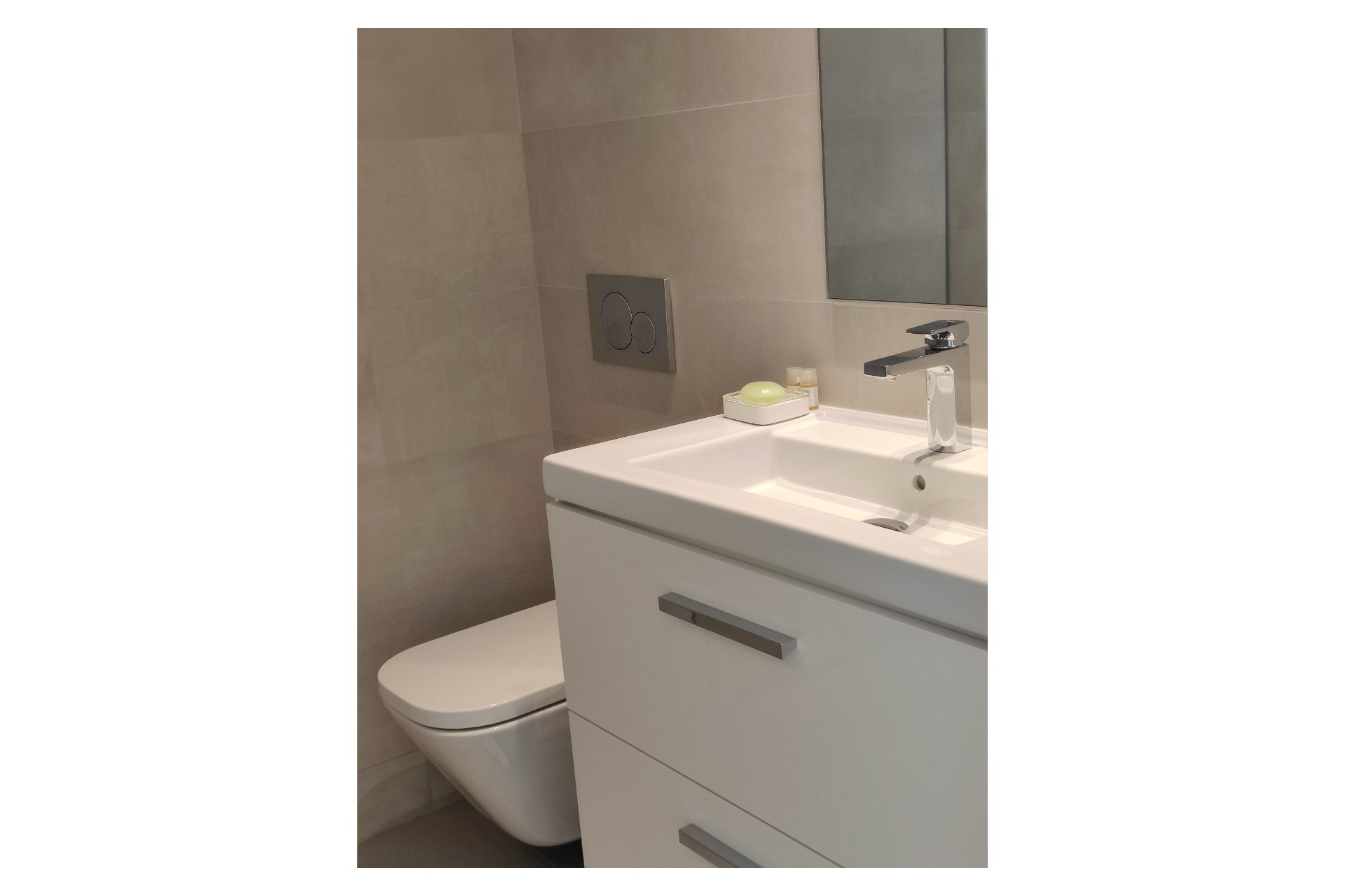 Herverkoop - Villa -
Finestrat