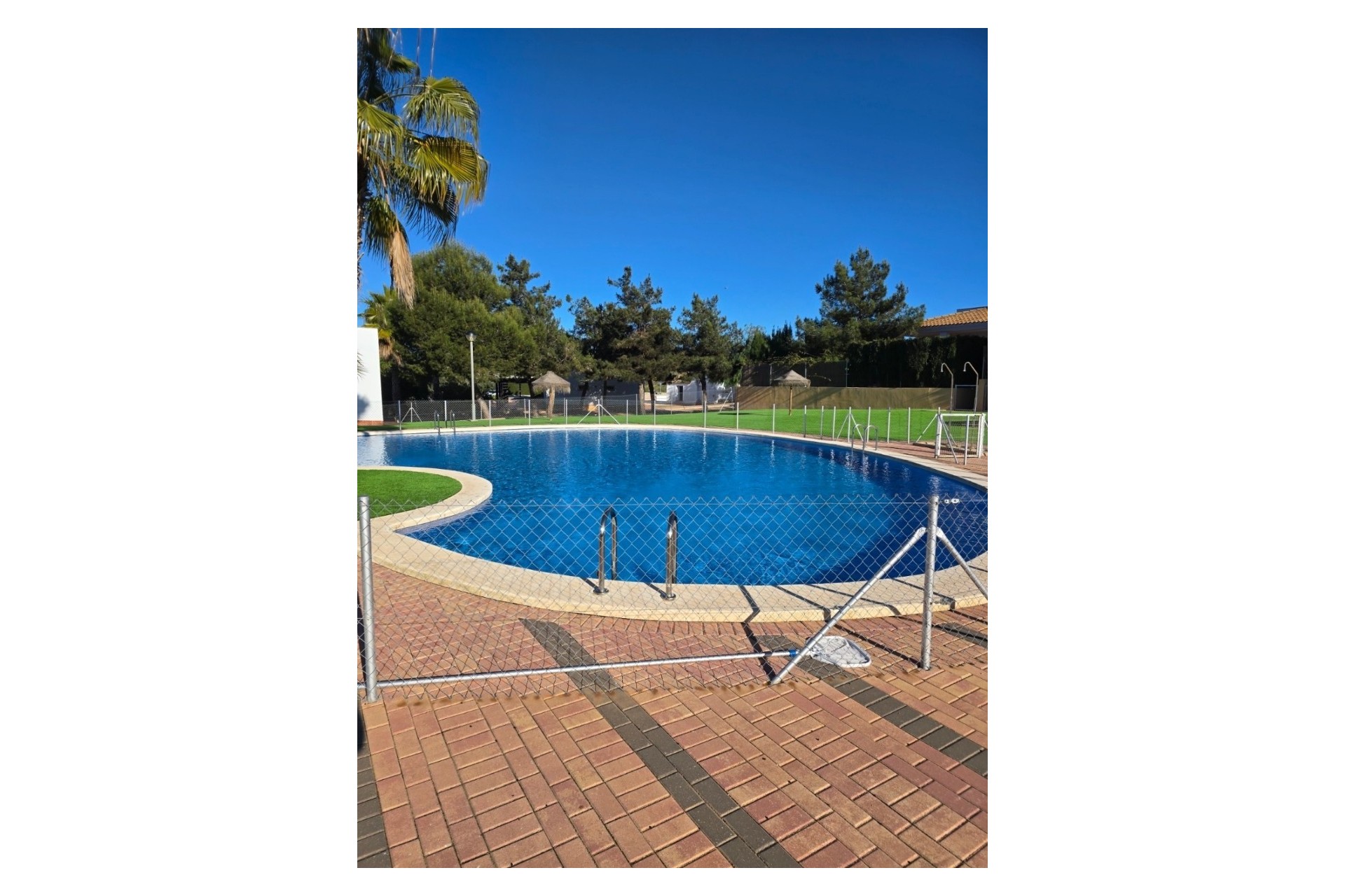 Herverkoop - Villa -
Fuente Alamo - Las Palas