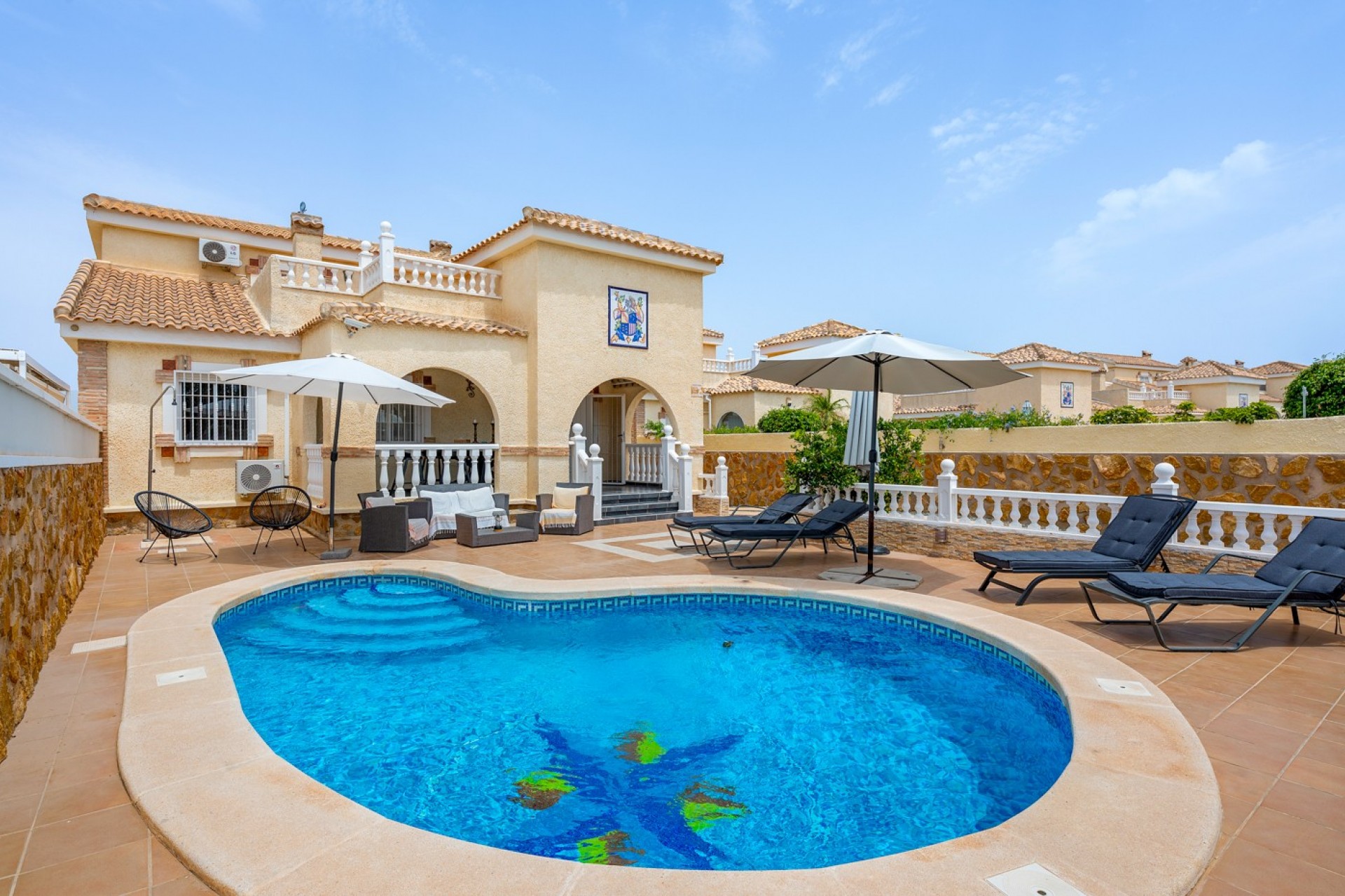 Herverkoop - Villa -
Gran Alacant - Costa Blanca