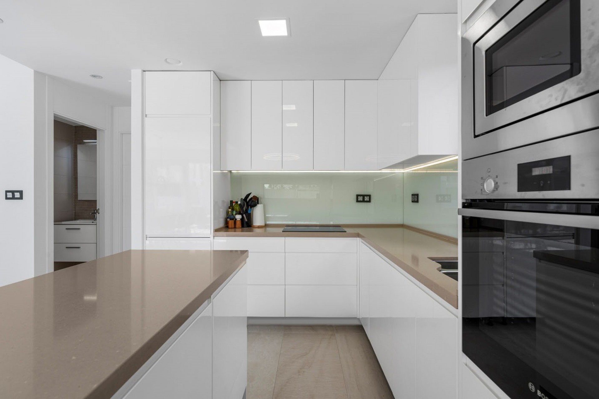 Herverkoop - Villa -
Guardamar del Segura