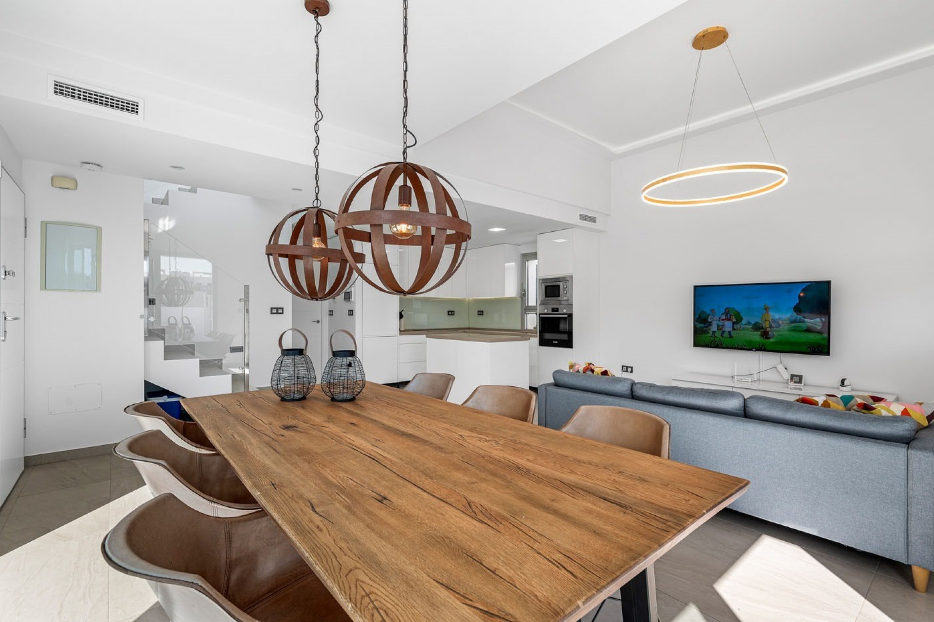 Herverkoop - Villa -
Guardamar del Segura