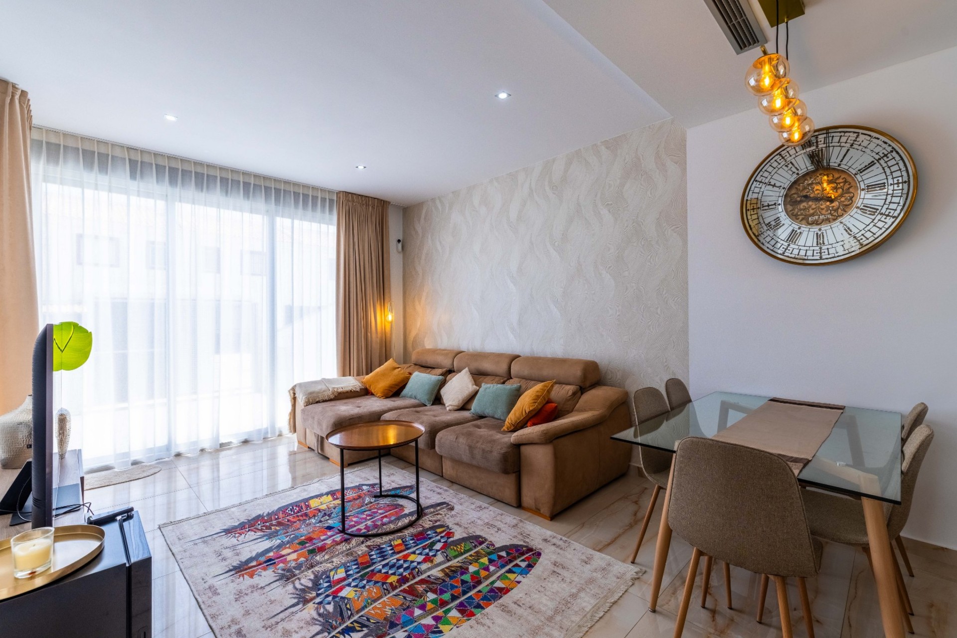 Herverkoop - Villa / House -
Ciudad Quesada