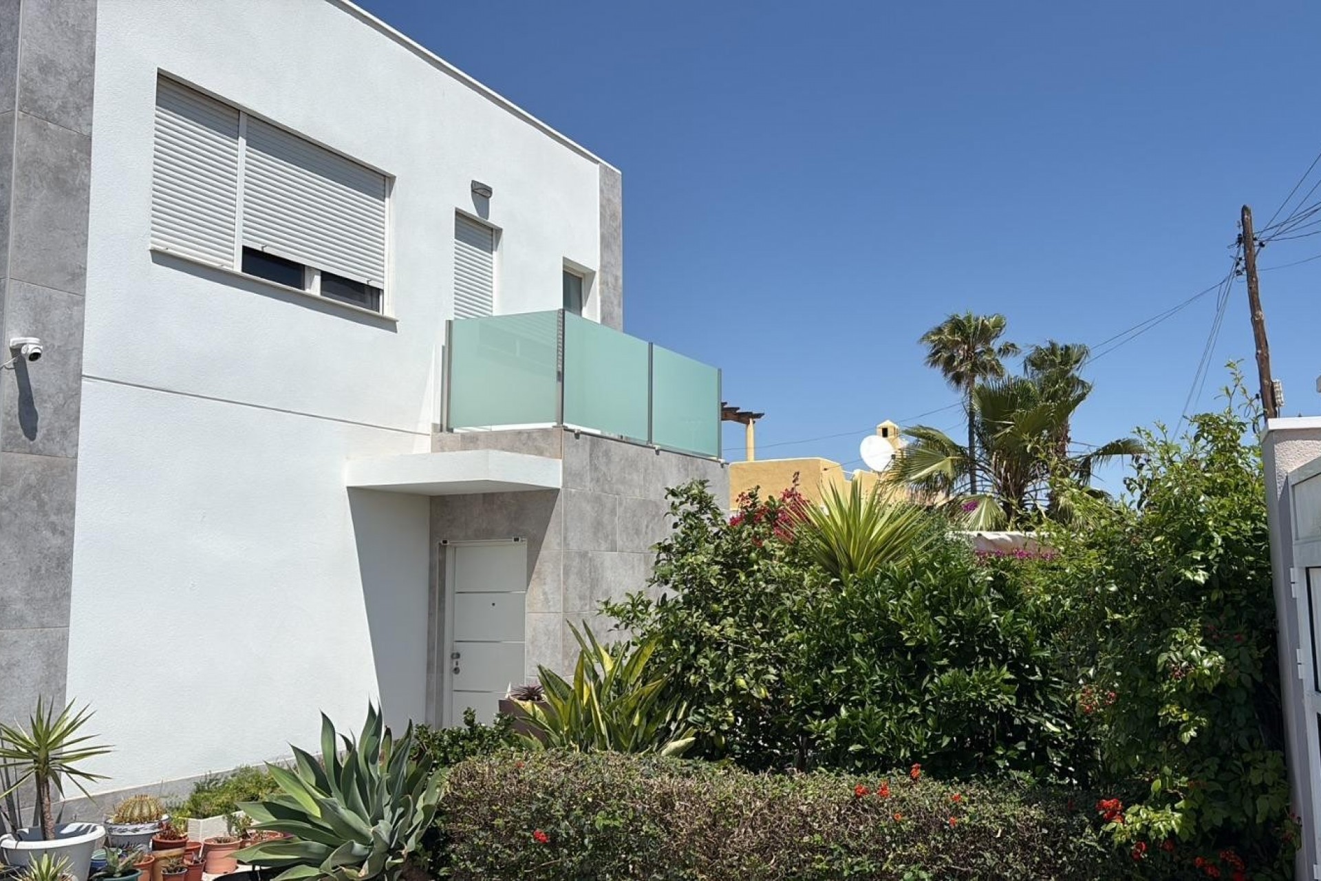 Herverkoop - Villa / House -
Torrevieja - La Siesta