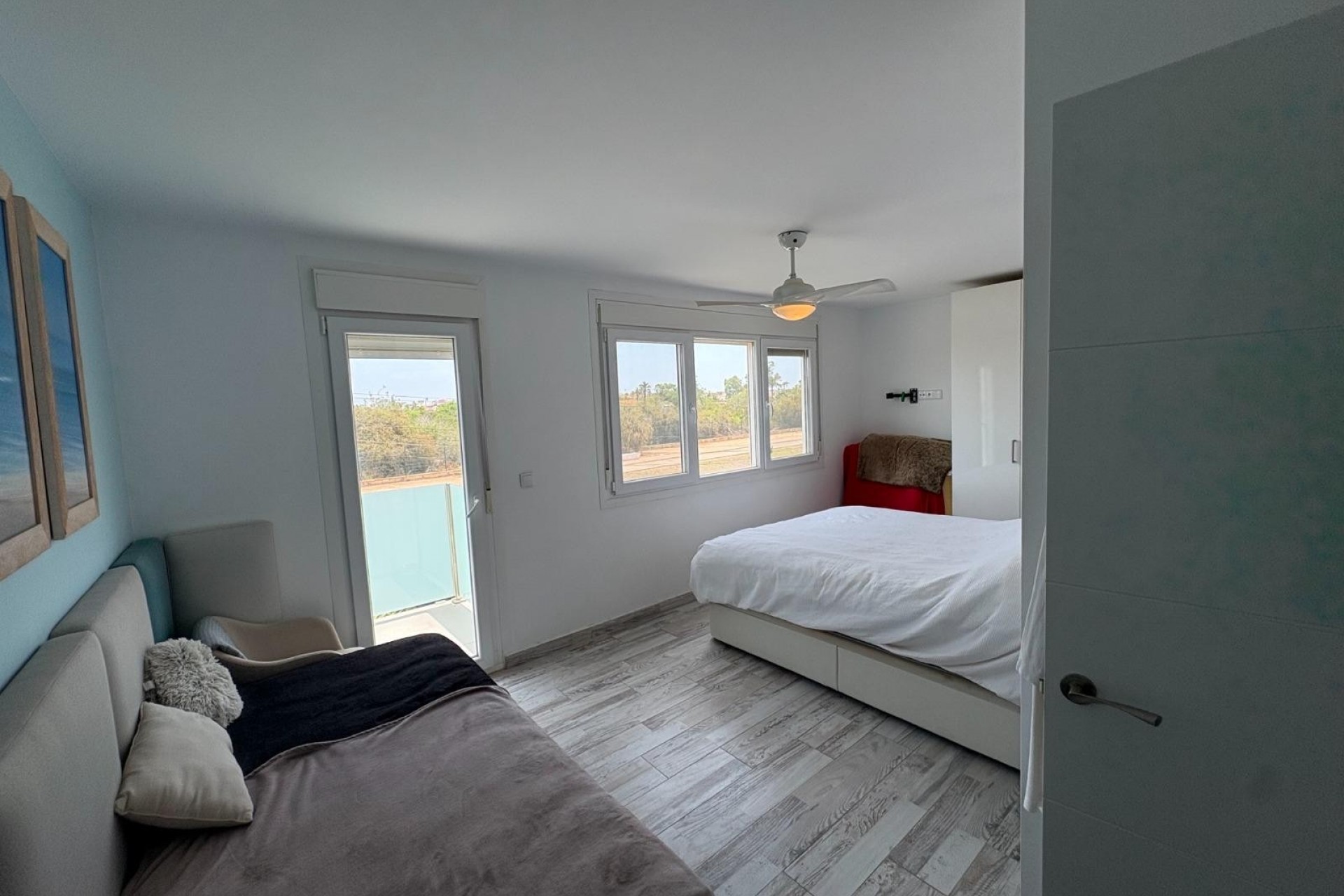 Herverkoop - Villa / House -
Torrevieja - La Siesta