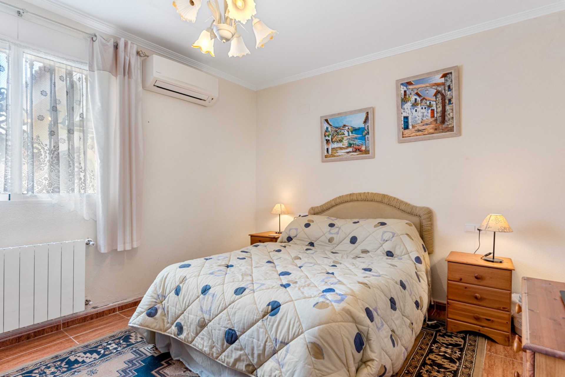 Herverkoop - Villa -
Jacarilla