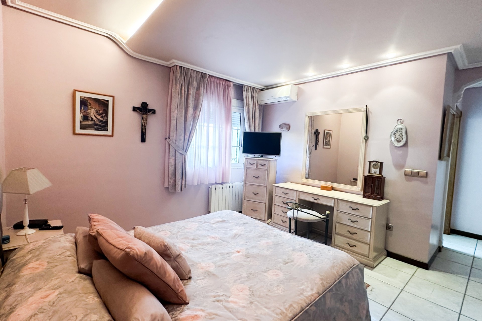 Herverkoop - Villa -
La Mata