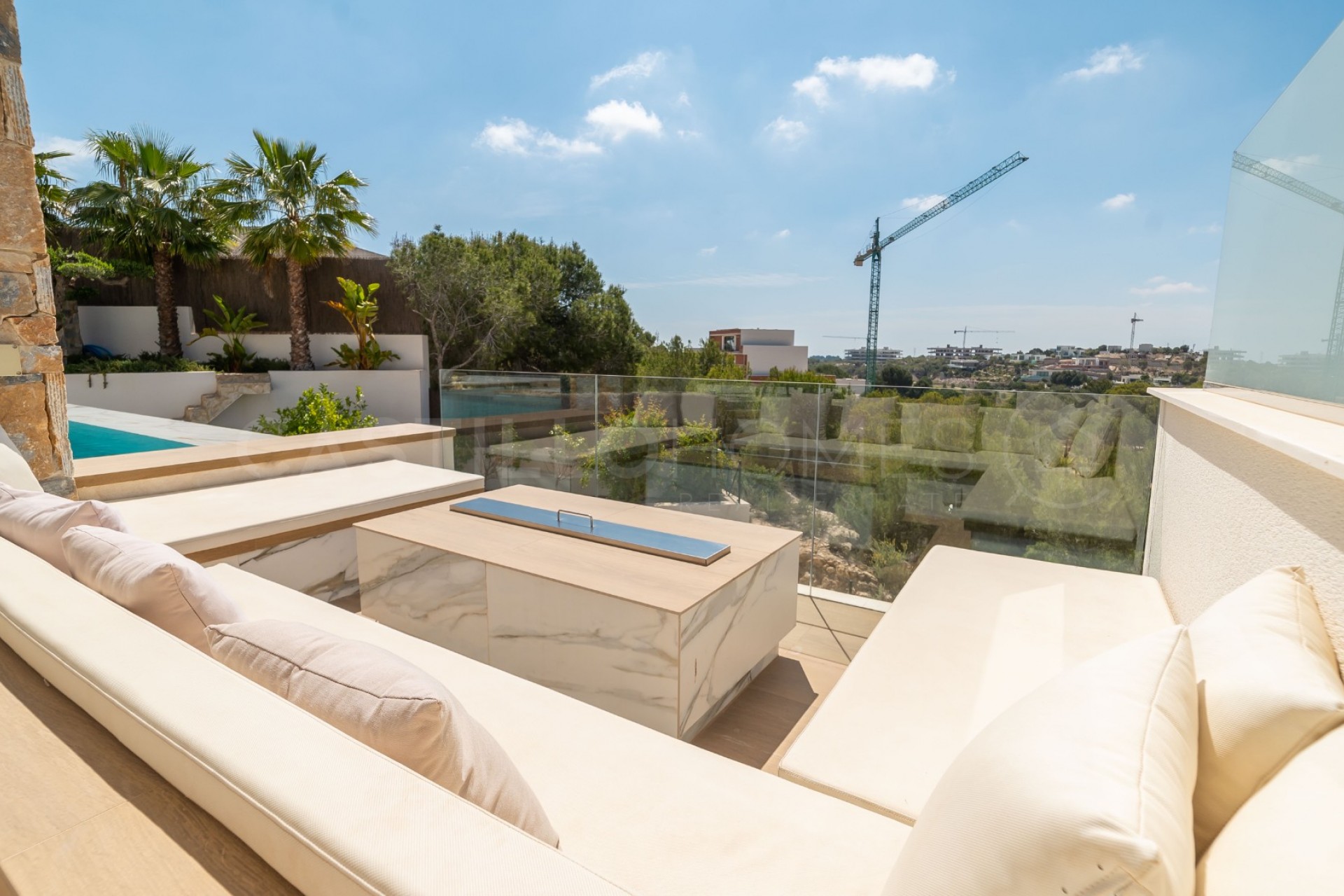 Herverkoop - Villa -
Las colinas - Las colinas golf