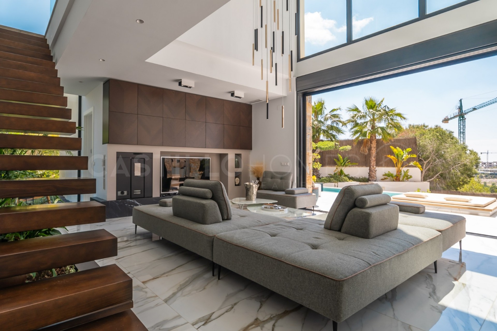 Herverkoop - Villa -
Las colinas - Las colinas golf