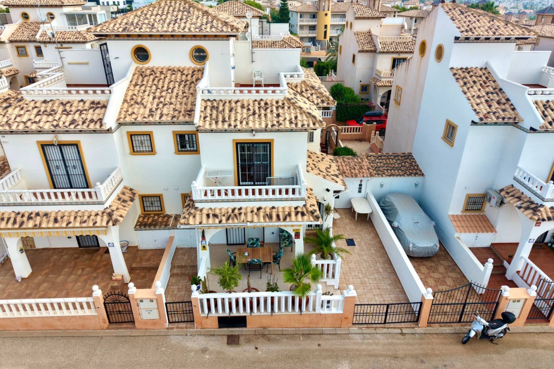 Herverkoop - Villa -
Lomas de Cabo Roig - Orihuela Costa
