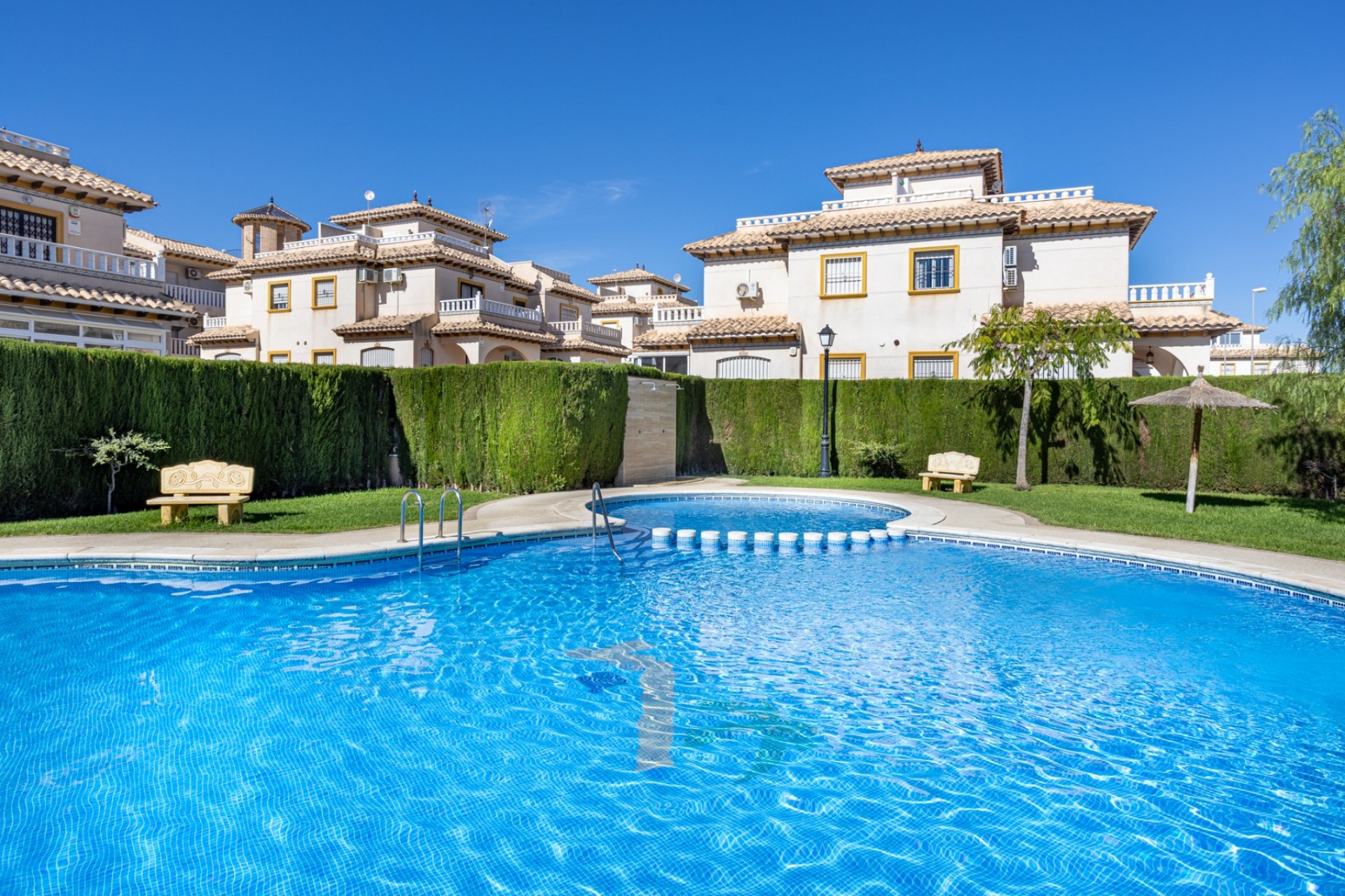 Herverkoop - Villa -
Lomas de Cabo Roig - Orihuela Costa
