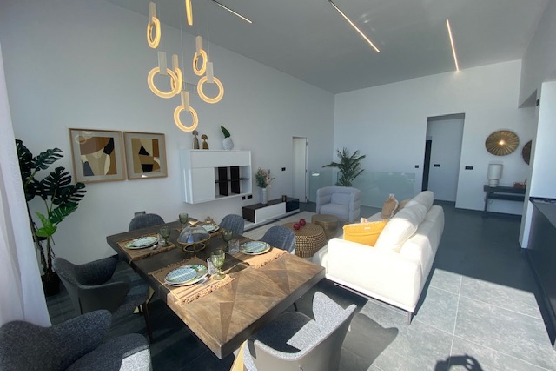 Herverkoop - Villa -
Los Balcones - Los Altos