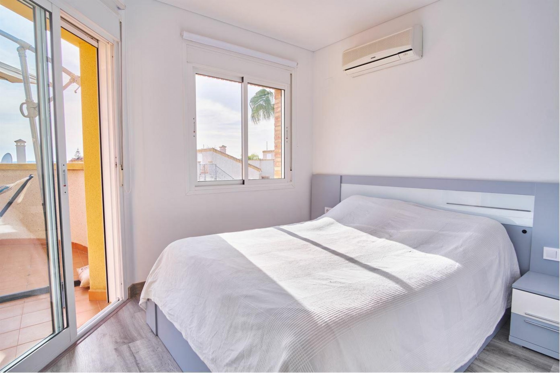 Herverkoop - Villa -
Los Montesinos - La Herrada