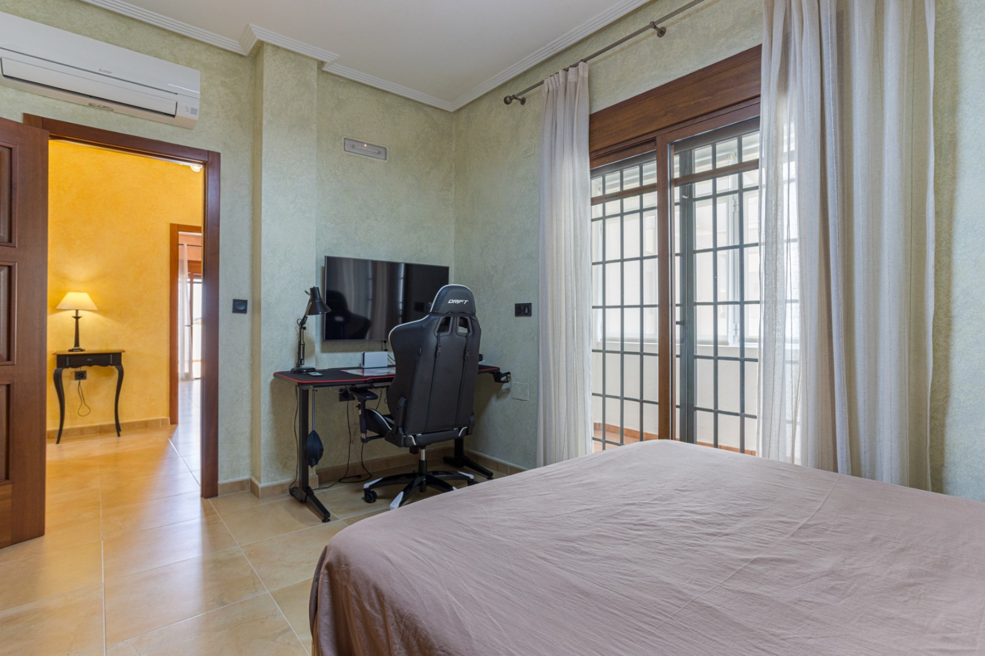 Herverkoop - Villa -
Los Montesinos - La Herrada