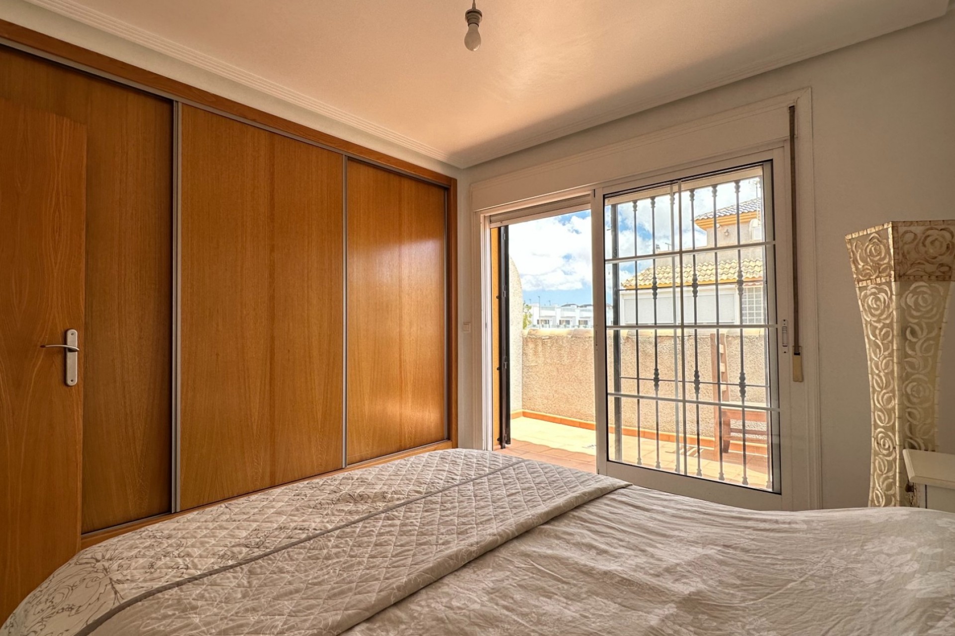 Herverkoop - Villa -
Los Montesinos - La Herrada