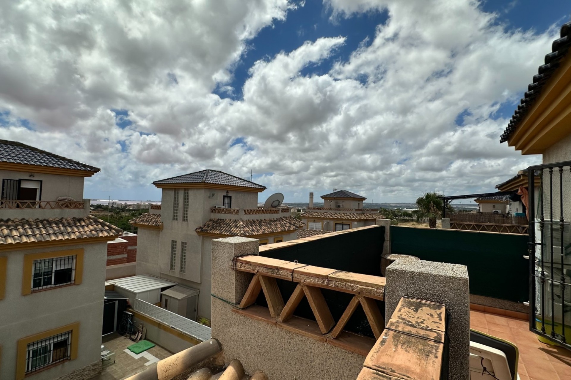 Herverkoop - Villa -
Los Montesinos - La Herrada