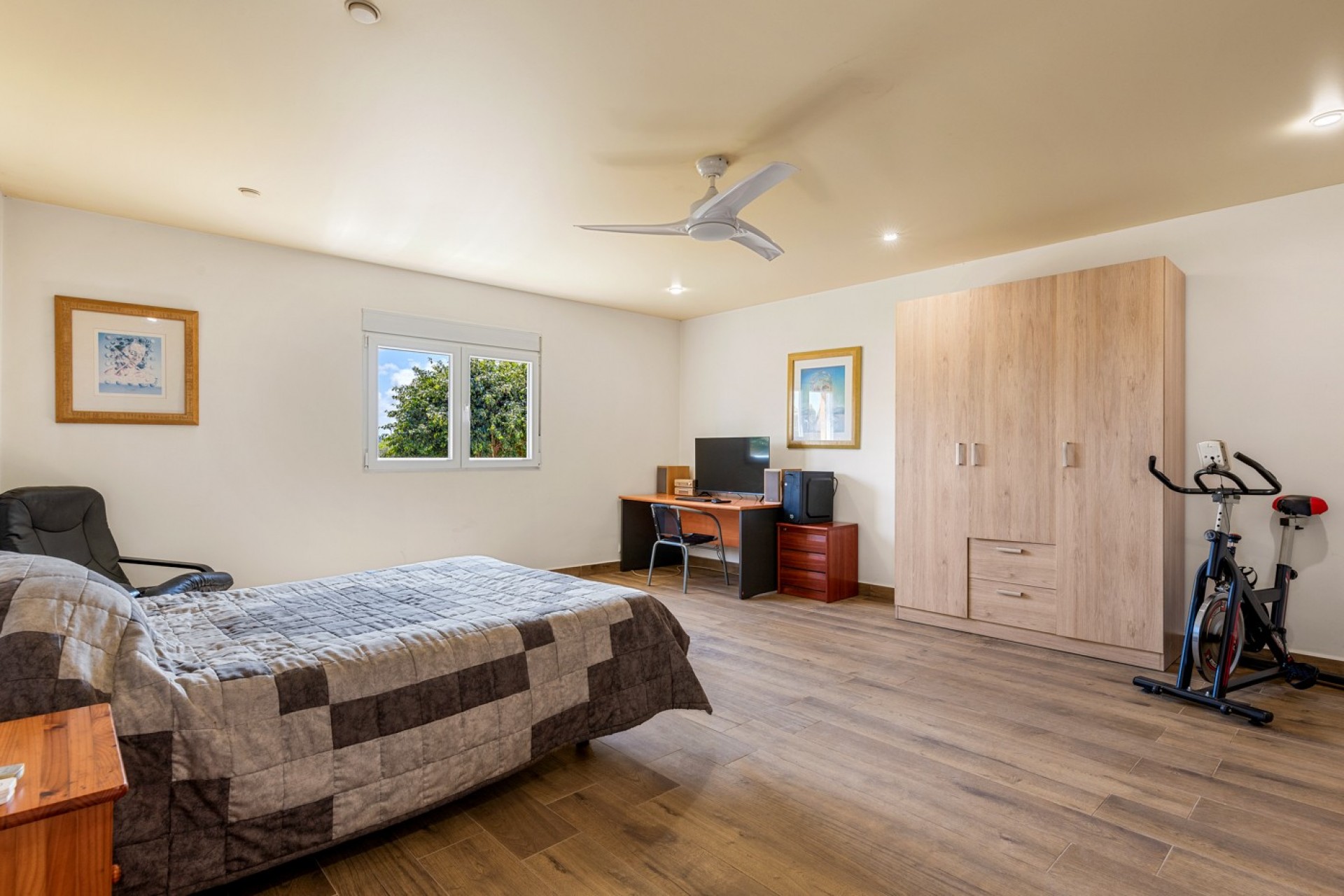 Herverkoop - Villa -
Los Montesinos