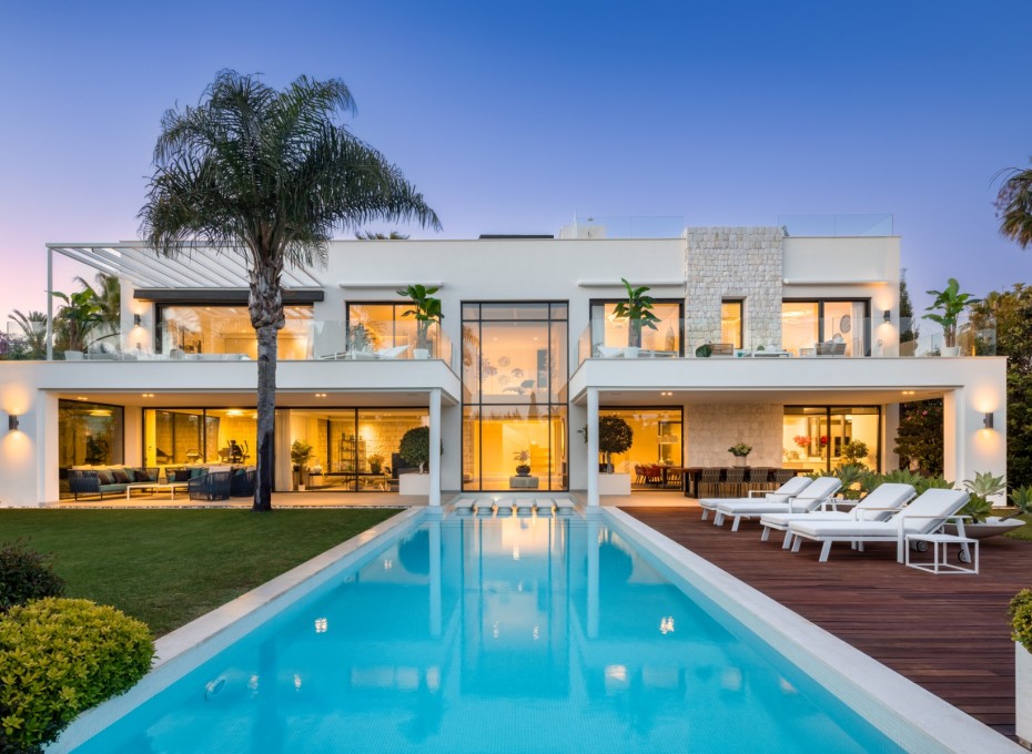 Herverkoop - Villa -
Marbella - East Marbella