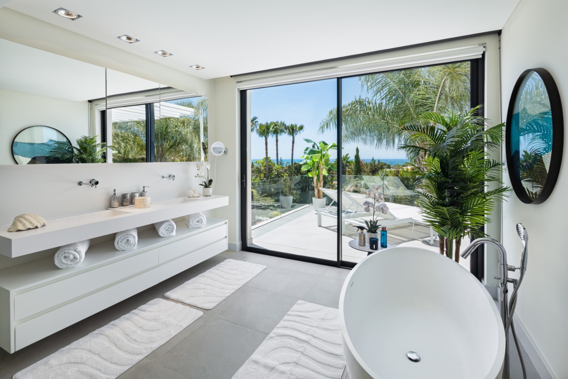Herverkoop - Villa -
Marbella - East Marbella