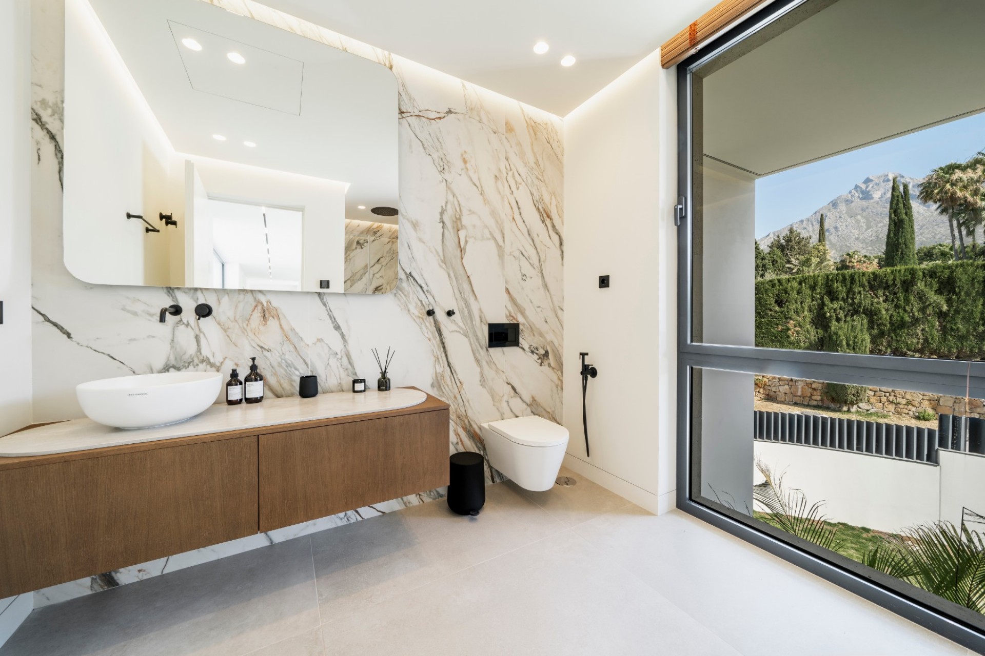 Herverkoop - Villa -
Marbella - Nagueles