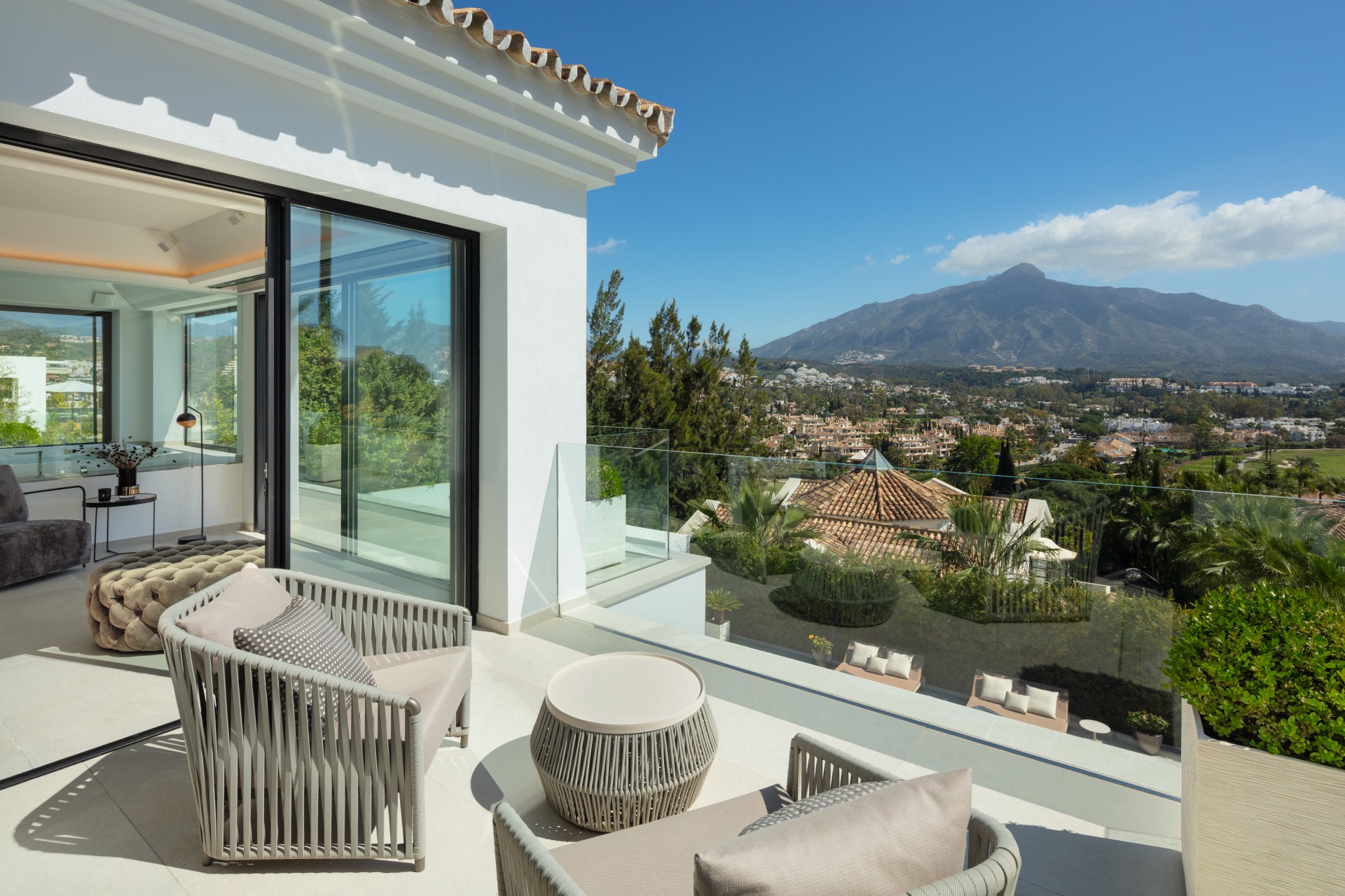 Herverkoop - Villa -
Marbella - Nueva Andalucía
