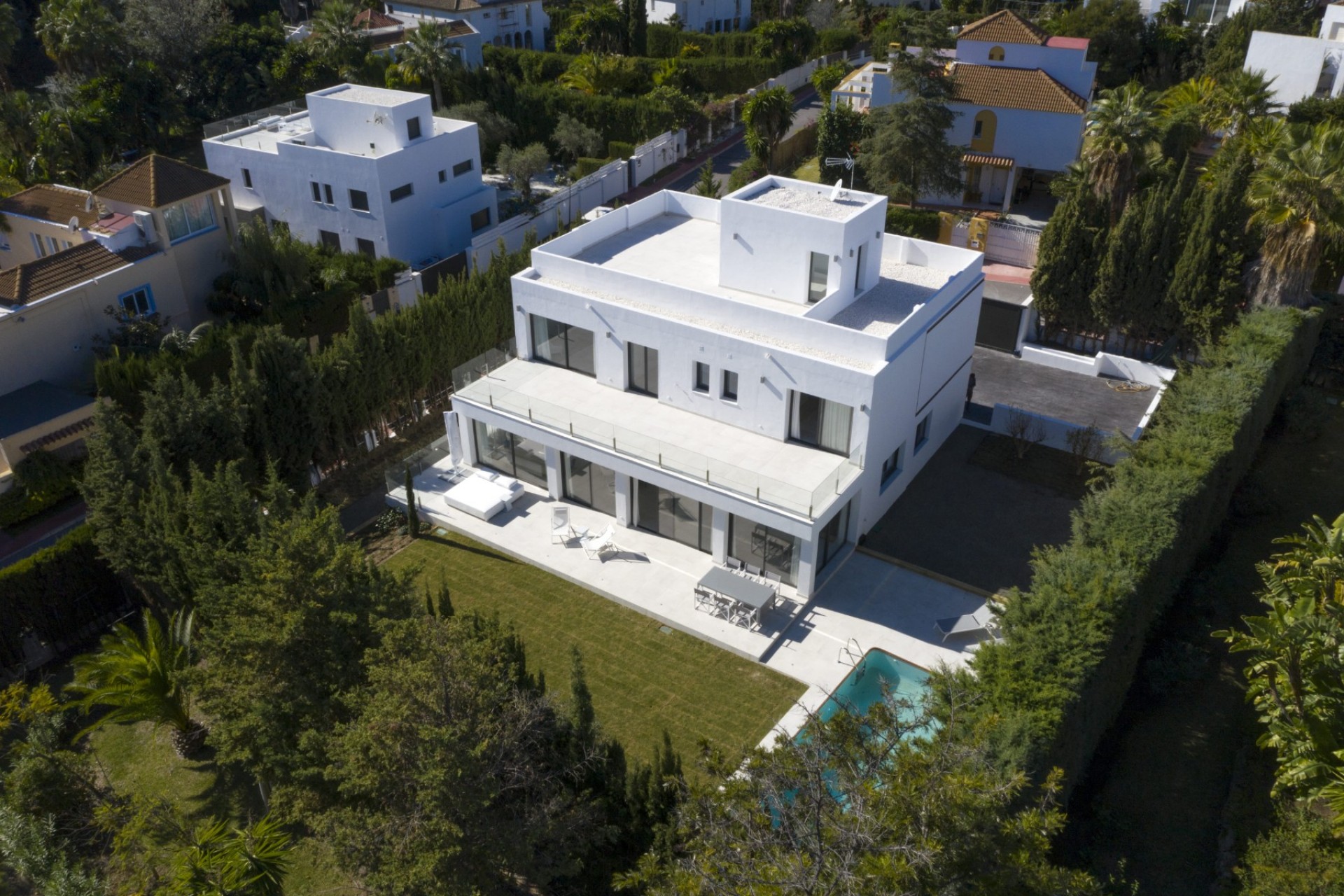 Herverkoop - Villa -
Marbella - Nueva Andalucía