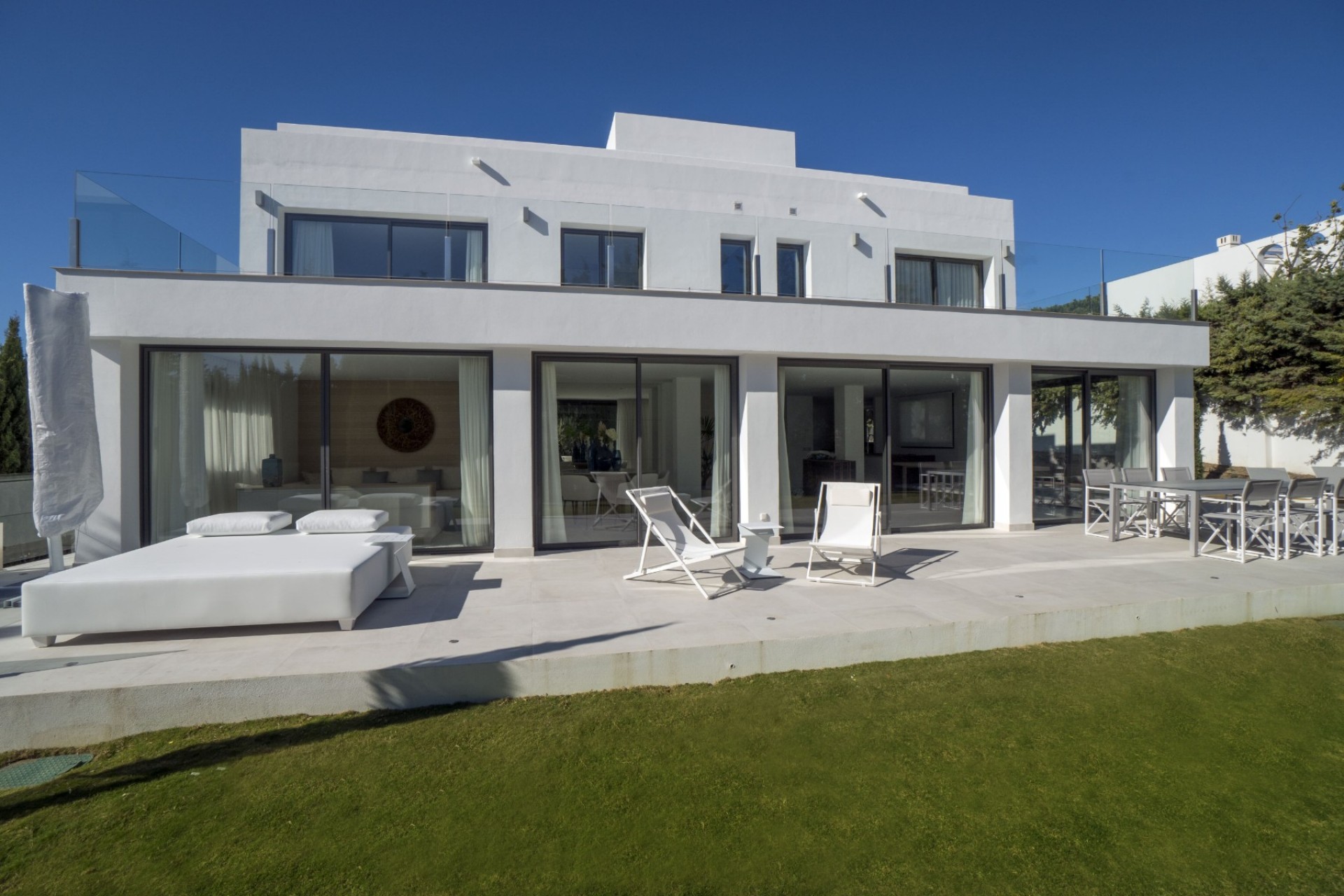 Herverkoop - Villa -
Marbella - Nueva Andalucía