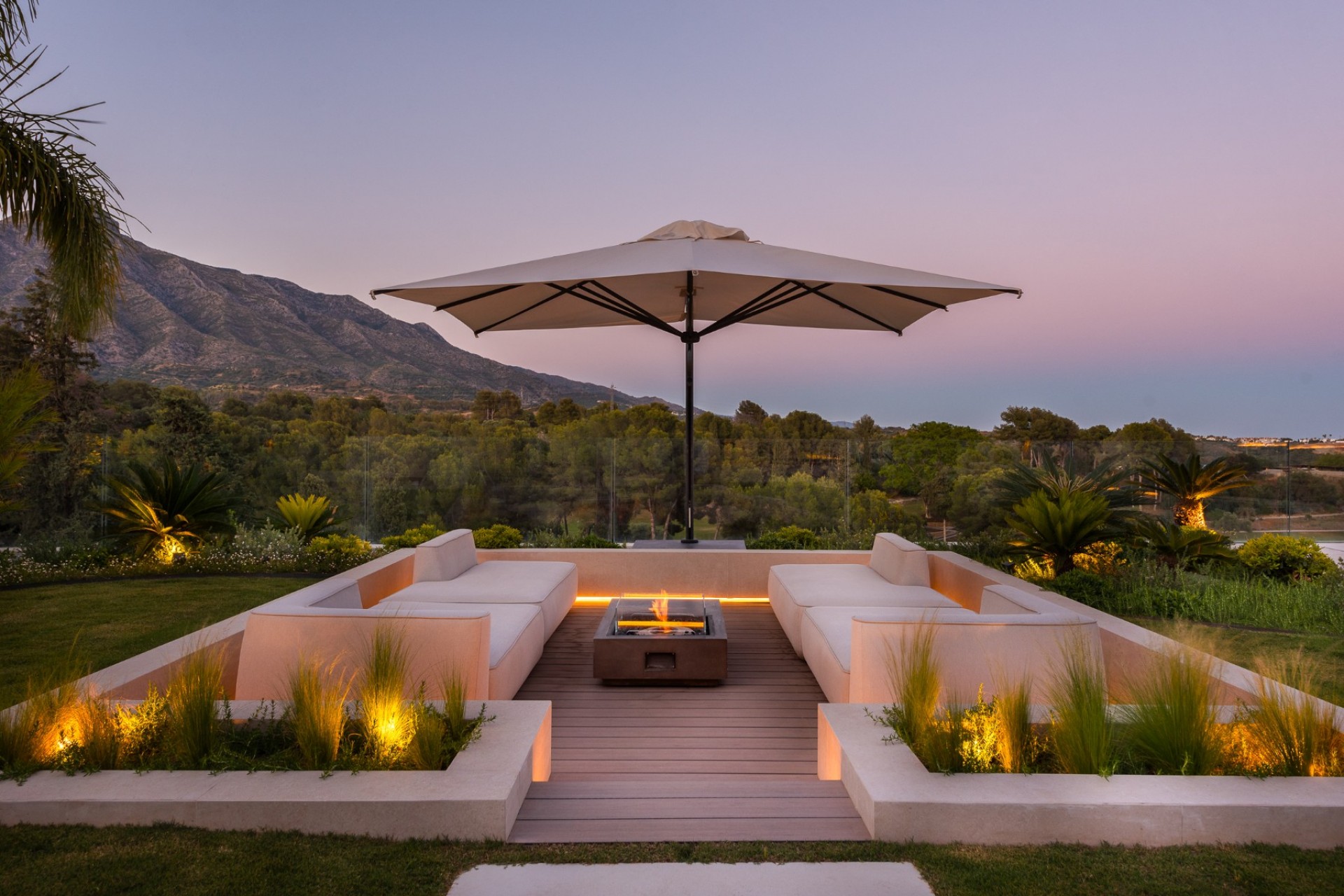 Herverkoop - Villa -
Marbella - Nueva Andalucía