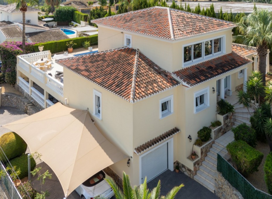 Herverkoop - Villa -
Moraira - Arnella
