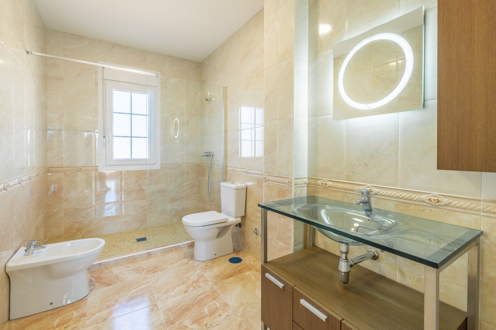 Herverkoop - Villa -
Orihuela Costa - Cabo Roig