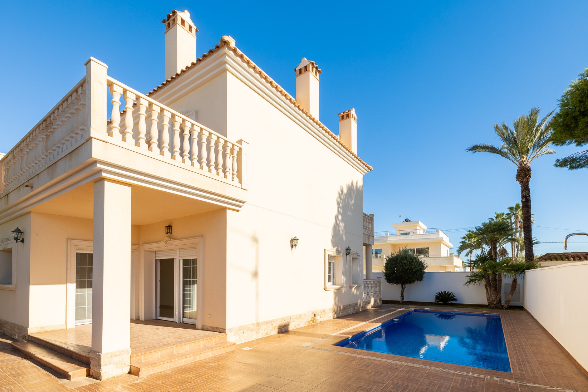 Herverkoop - Villa -
Orihuela Costa - Cabo Roig