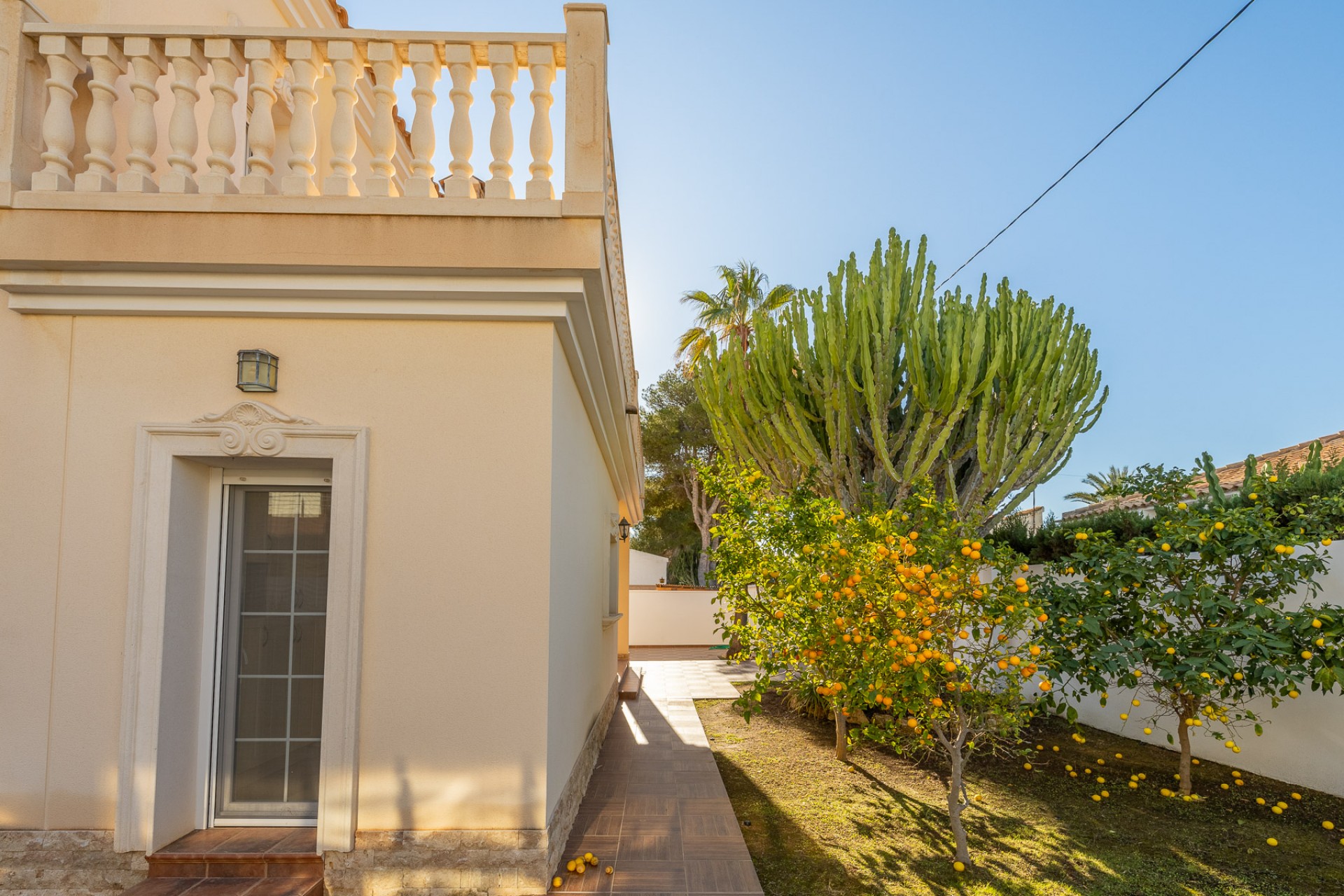 Herverkoop - Villa -
Orihuela Costa - Cabo Roig