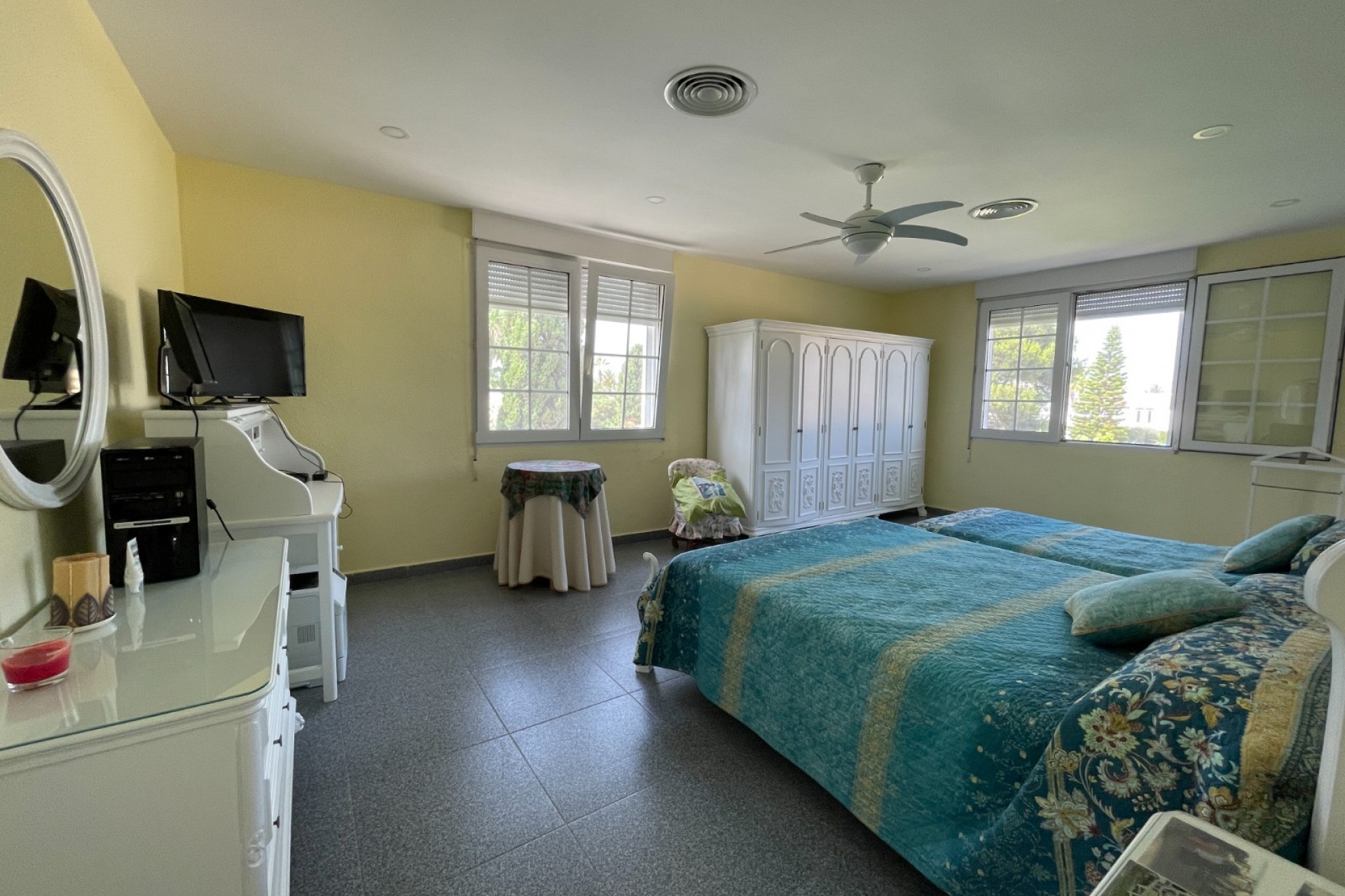 Herverkoop - Villa -
Orihuela Costa - Cabo Roig