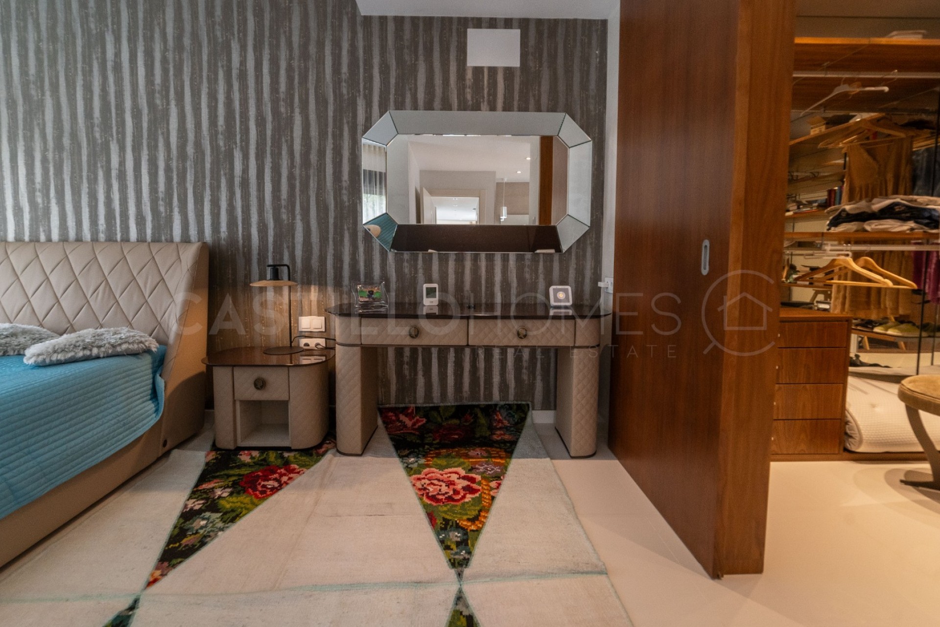 Herverkoop - Villa -
Orihuela Costa - Campoamor