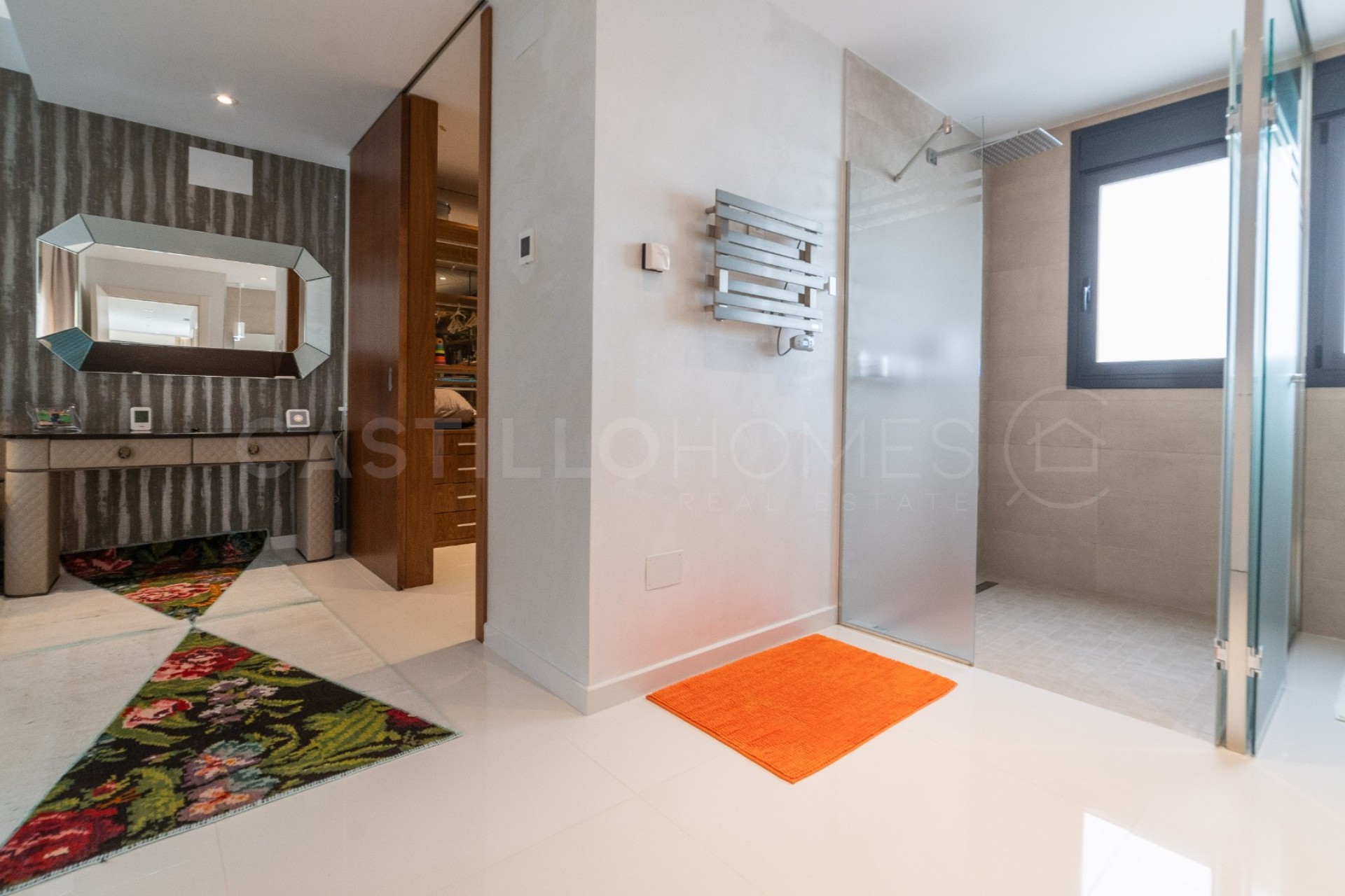 Herverkoop - Villa -
Orihuela Costa - Campoamor