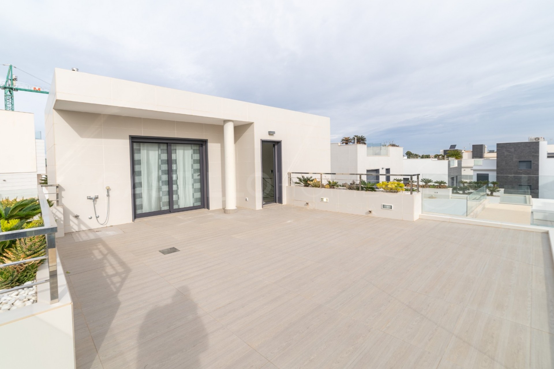 Herverkoop - Villa -
Orihuela Costa - Campoamor