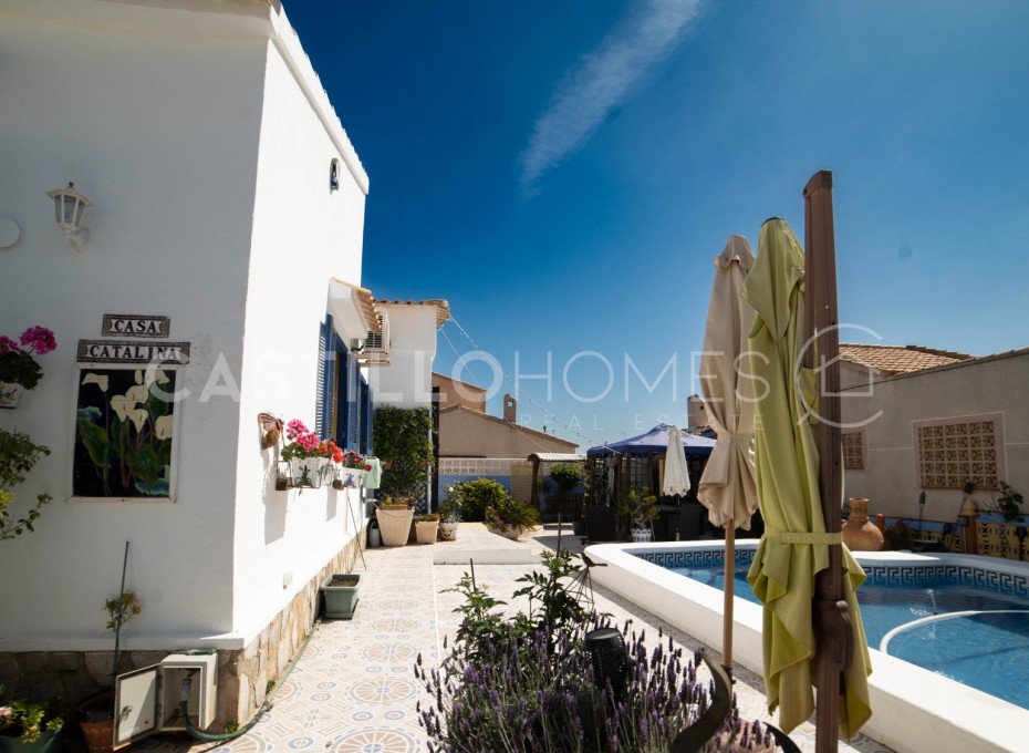 Herverkoop - Villa -
Orihuela Costa - La Florida