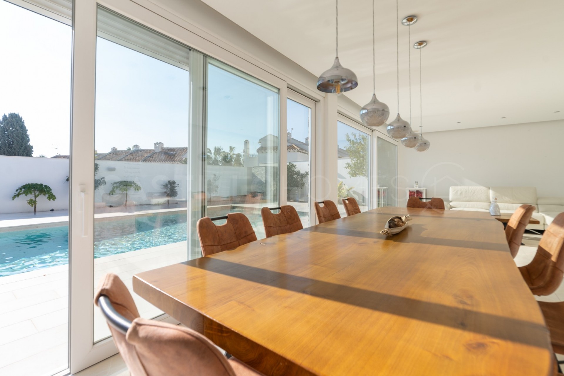 Herverkoop - Villa -
Orihuela Costa - La Zenia