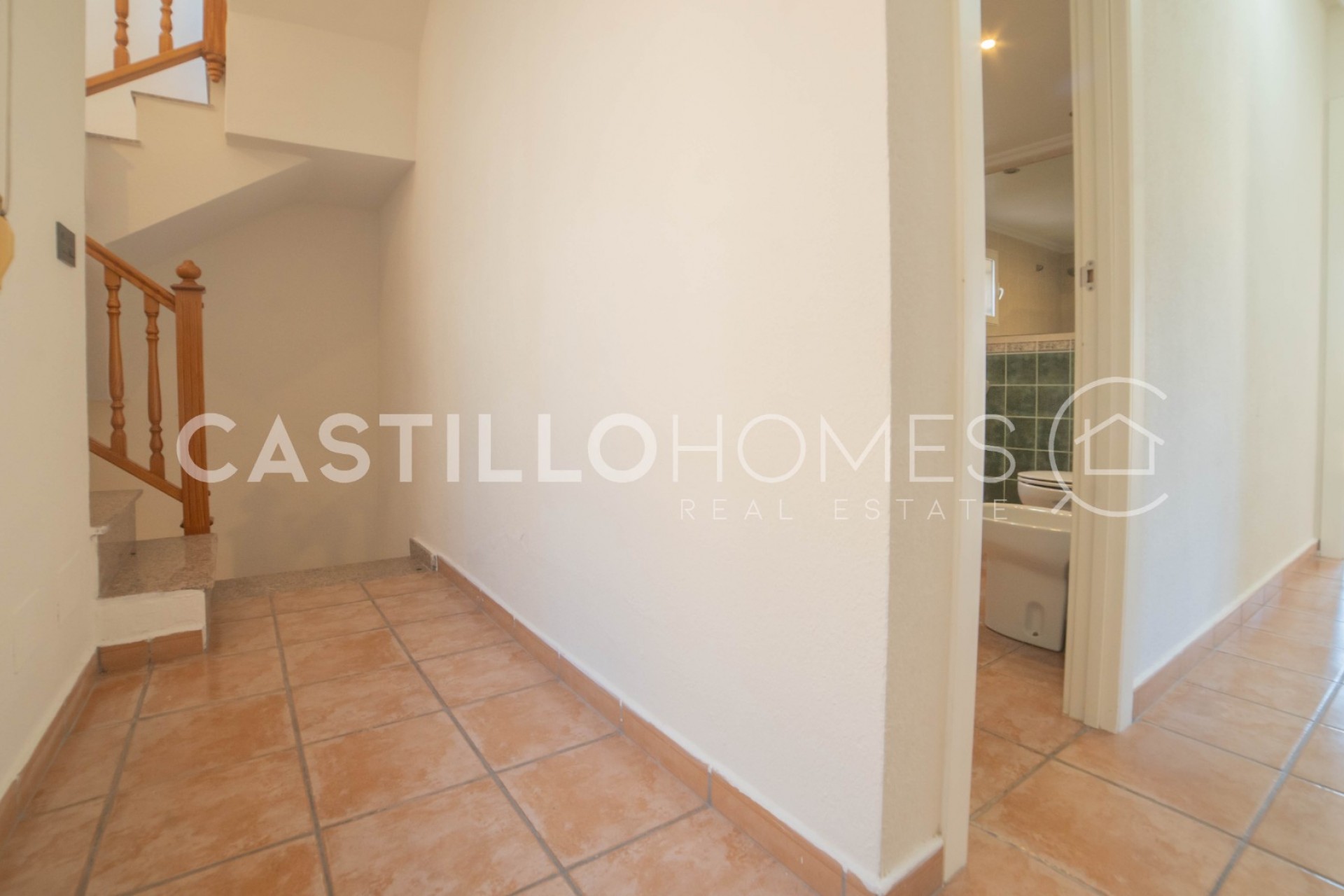 Herverkoop - Villa -
Orihuela Costa - Las Filipinas