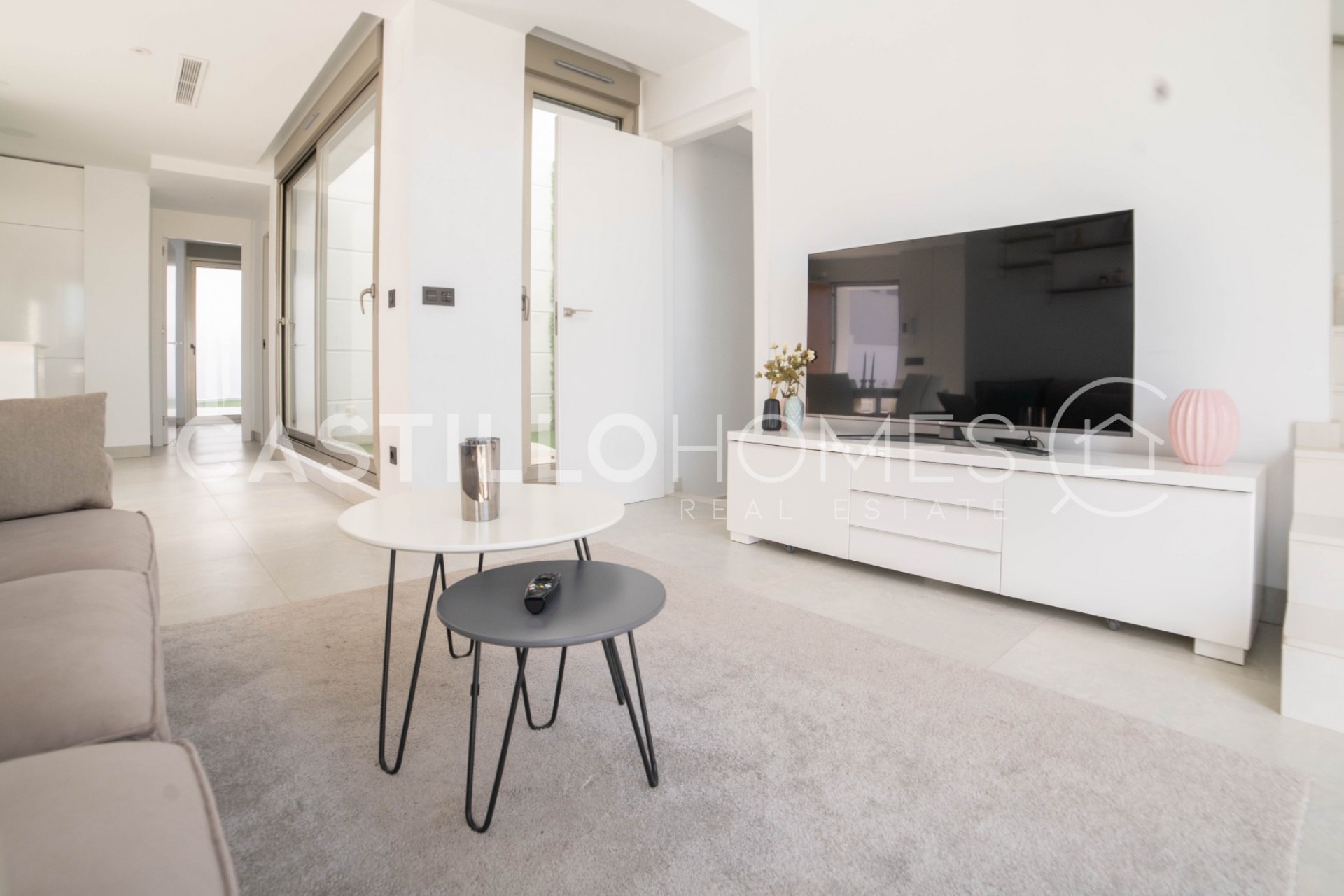 Herverkoop - Villa -
Orihuela Costa - Las Filipinas