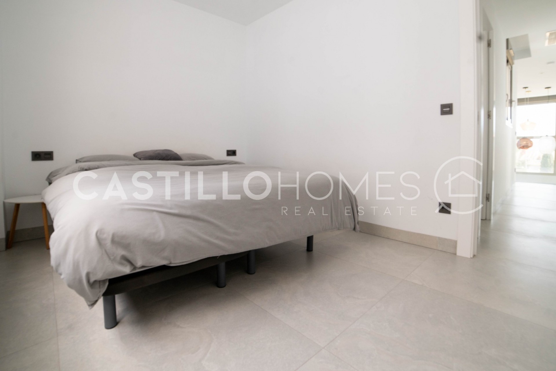 Herverkoop - Villa -
Orihuela Costa - Las Filipinas