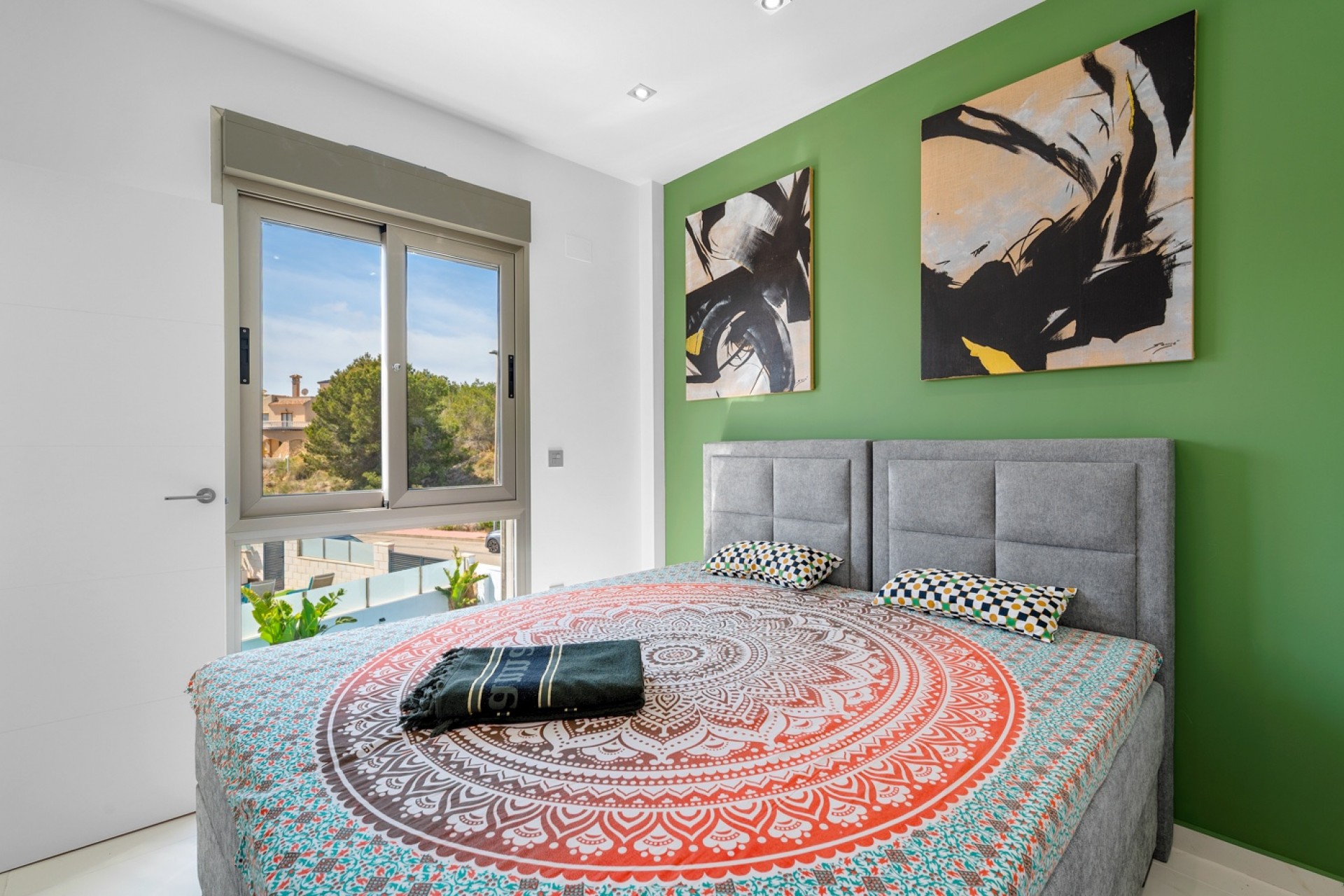 Herverkoop - Villa -
Orihuela Costa* - Pau 8*