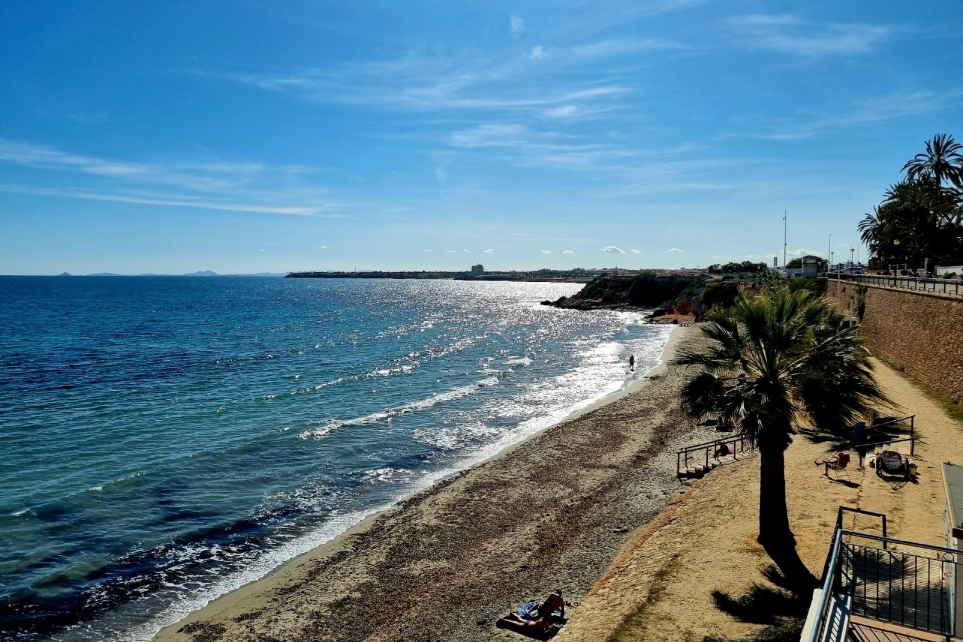 Herverkoop - Villa -
Orihuela Costa - Punta Prima