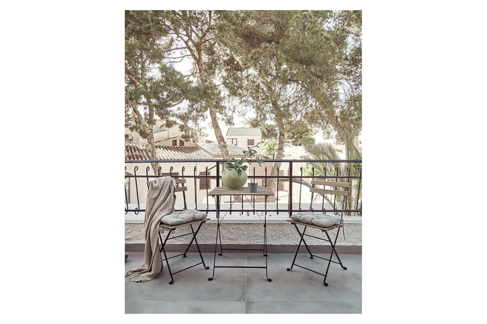 Herverkoop - Villa -
Orihuela Costa - Punta Prima