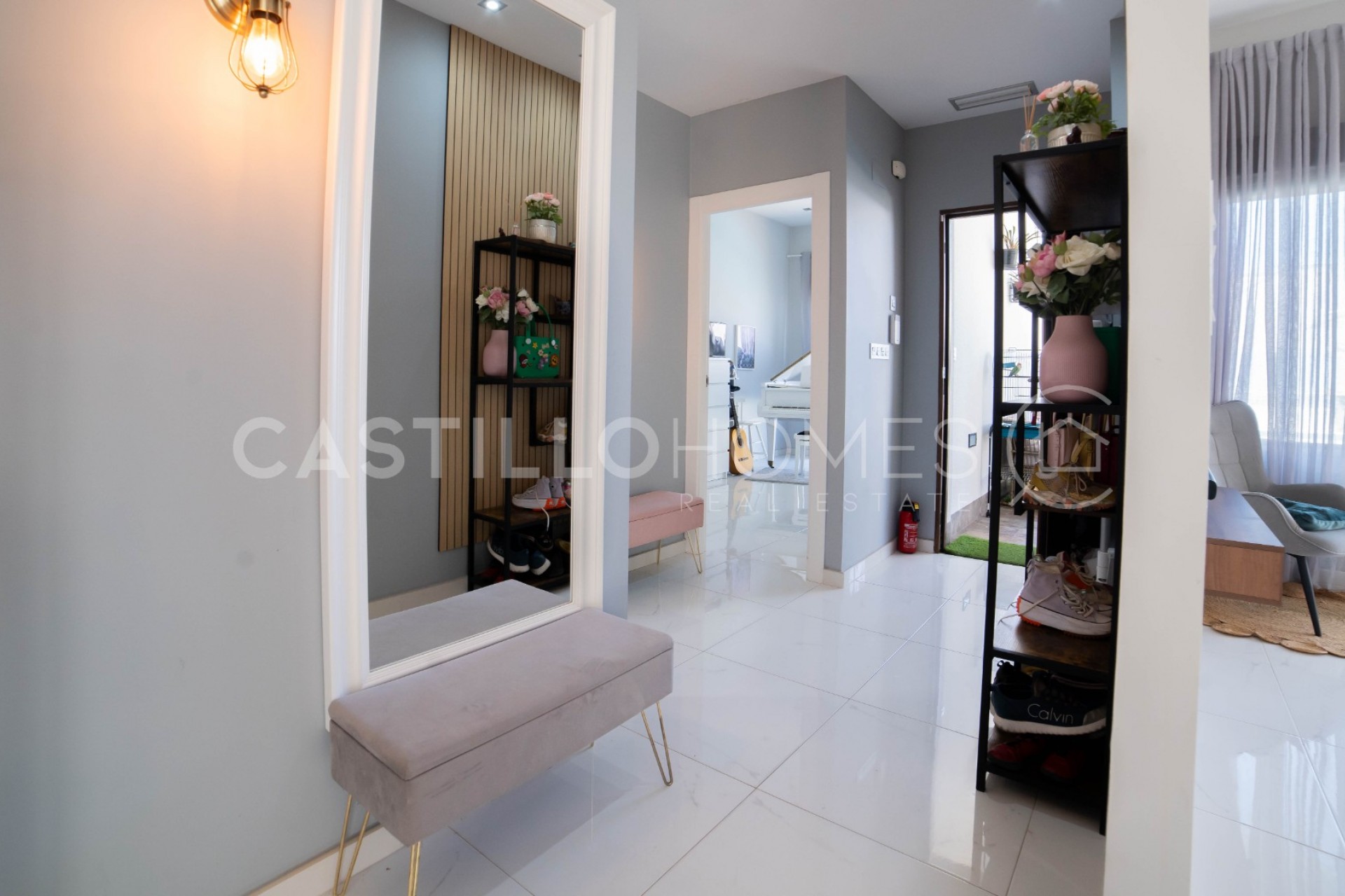 Herverkoop - Villa -
Orihuela Costa - Villamartín