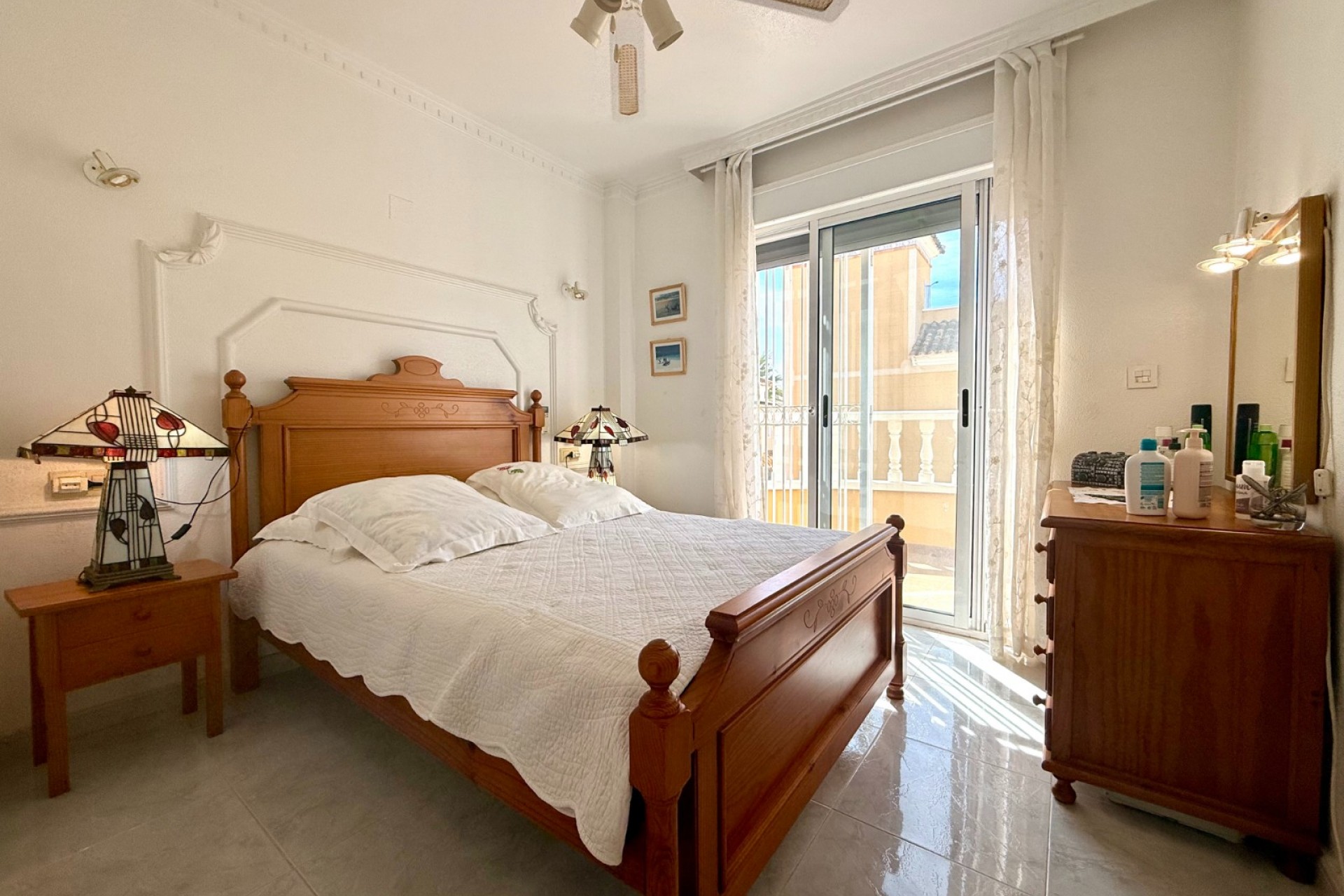 Herverkoop - Villa -
Orihuela Costa - Villamartín