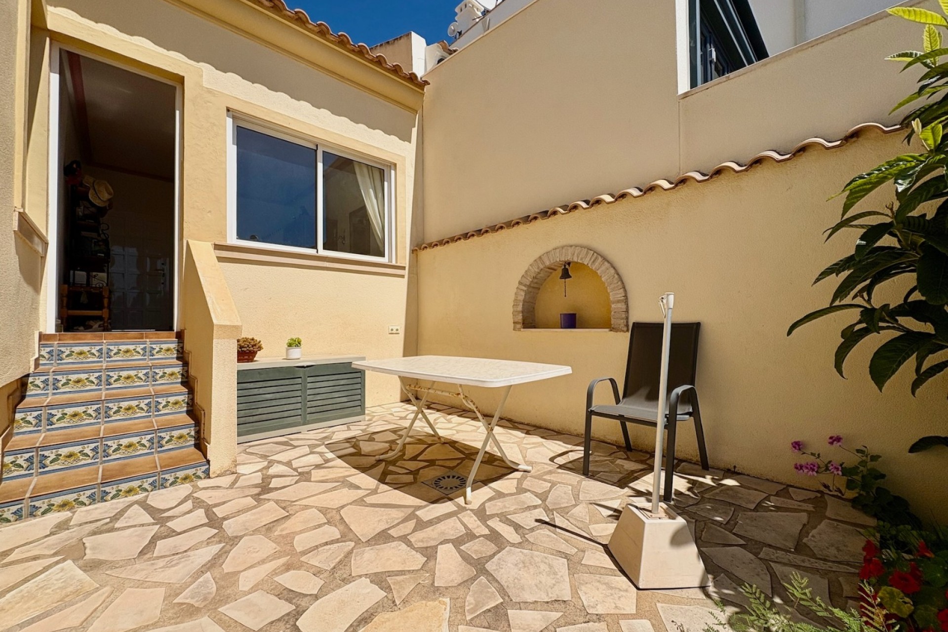 Herverkoop - Villa -
Orihuela Costa - Villamartín